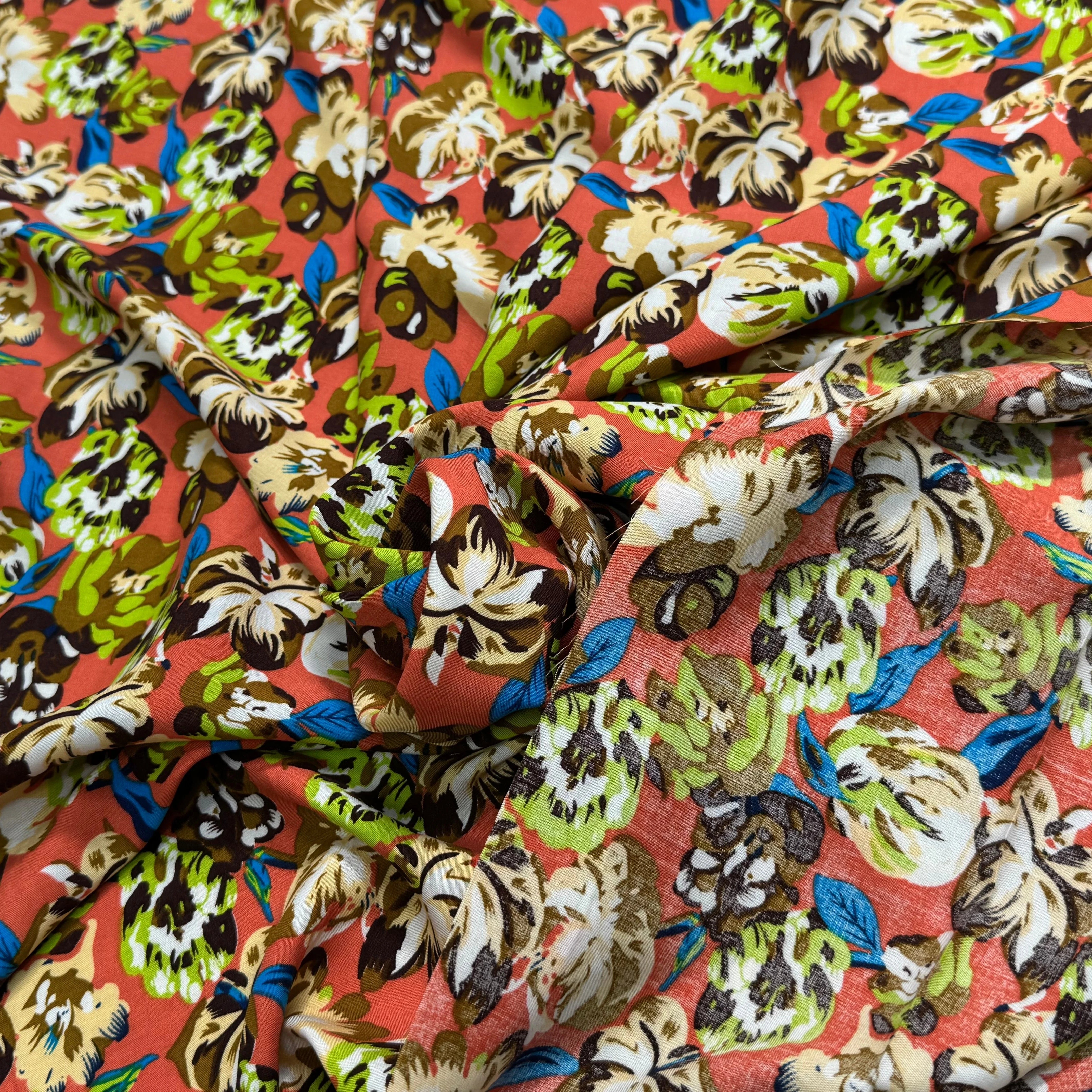 TISSU 100% VISCOSE IMPRIMÉ BASE DE FLEURS FOND CORAIL - My Little Coupon