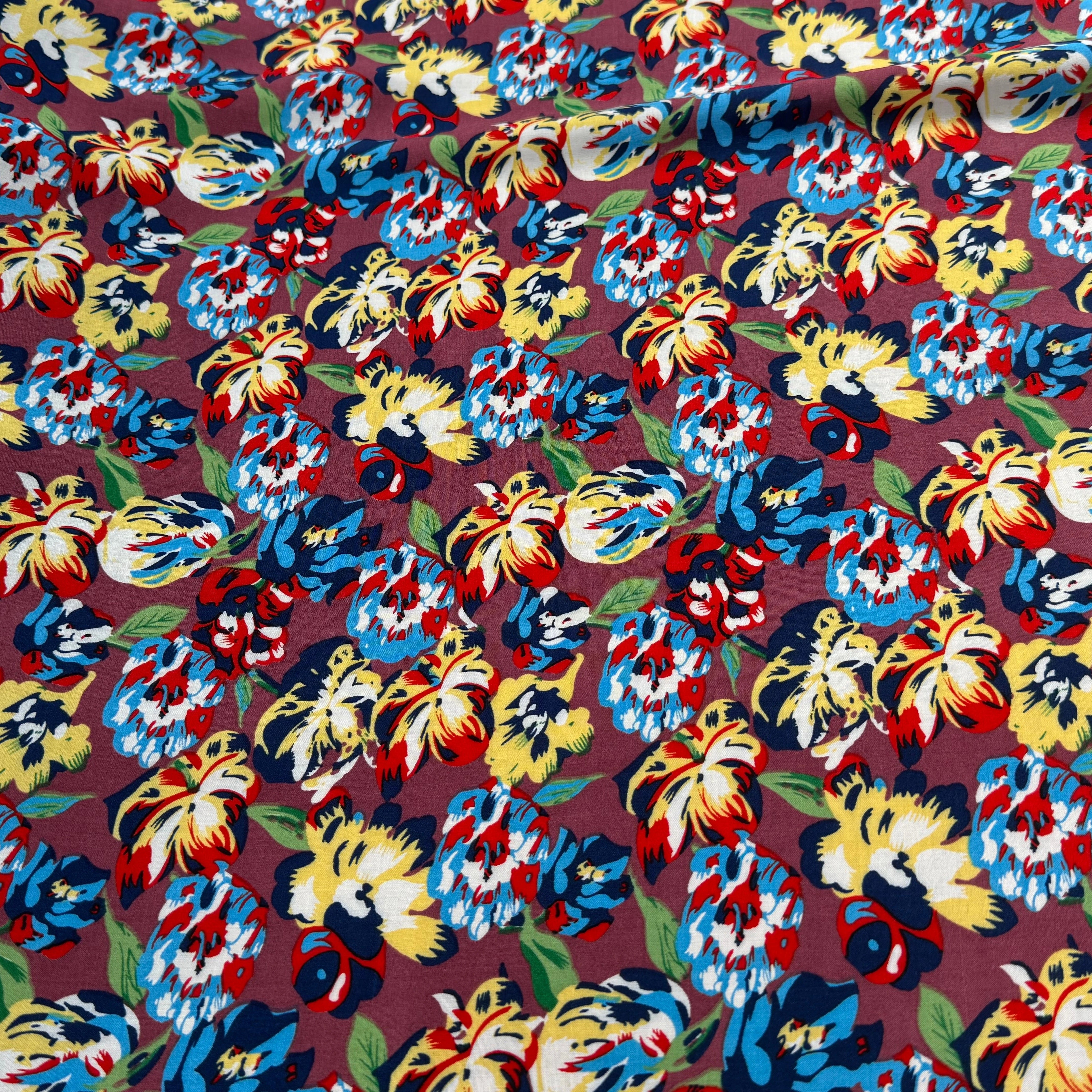 TISSU 100% VISCOSE IMPRIMÉ BASE DE FLEURS FOND MARRON BORDEAUX - My Little Coupon