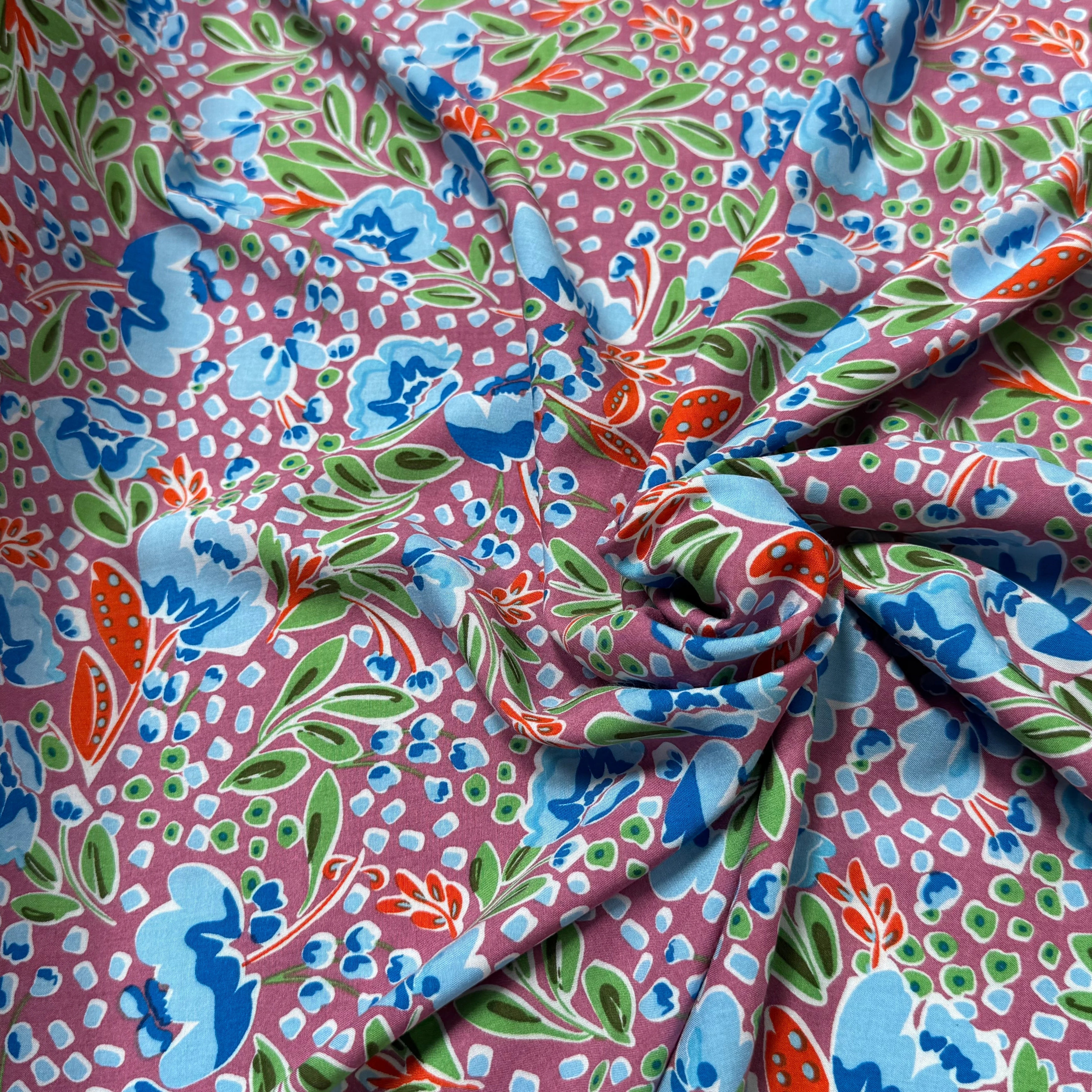 TISSU 100% VISCOSE IMPRIMÉ FEUILLAGES FOND VIEUX ROSE - My Little Coupon
