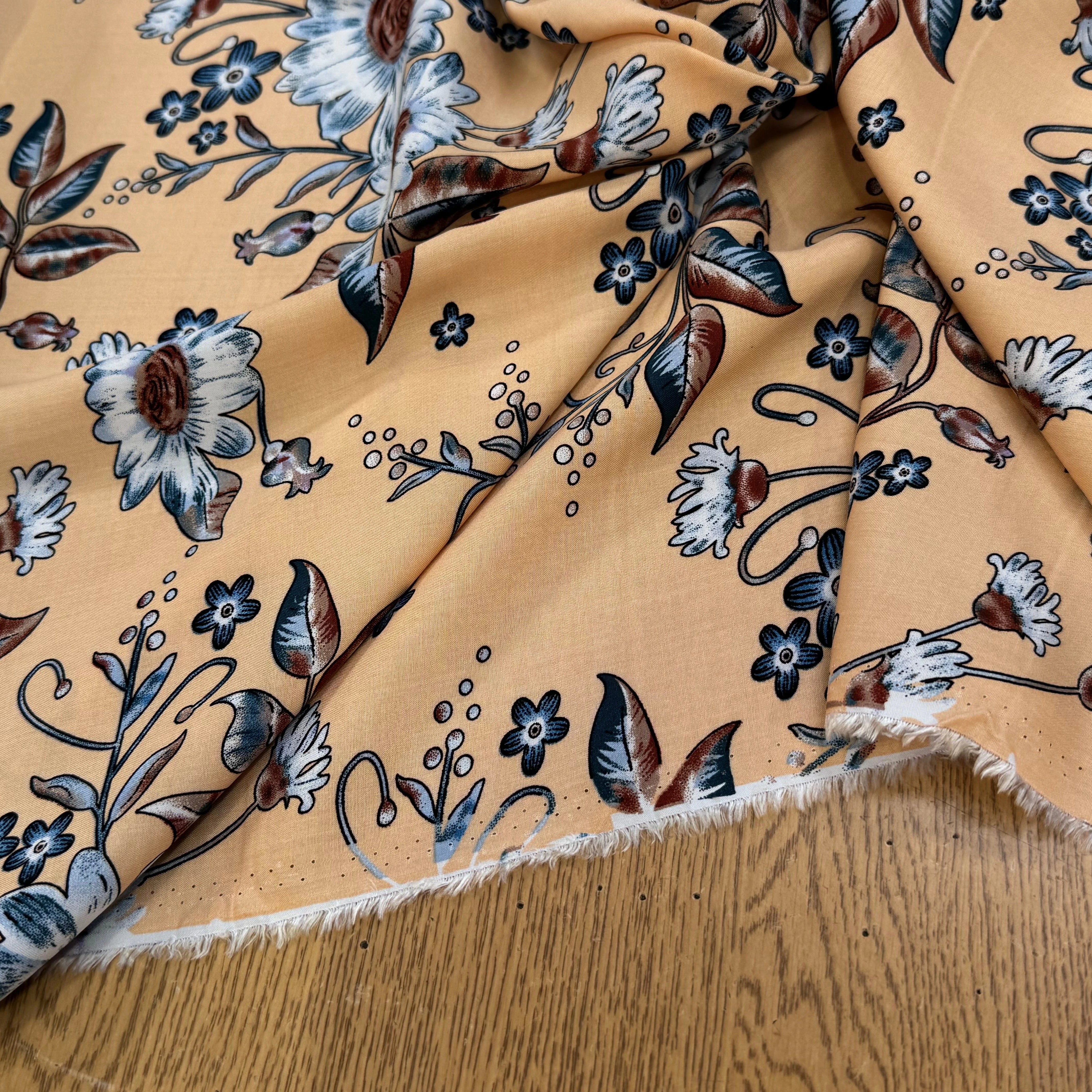 TISSU 100% VISCOSE IMPRIMÉ FOND DOWN ORANGE - My Little Coupon