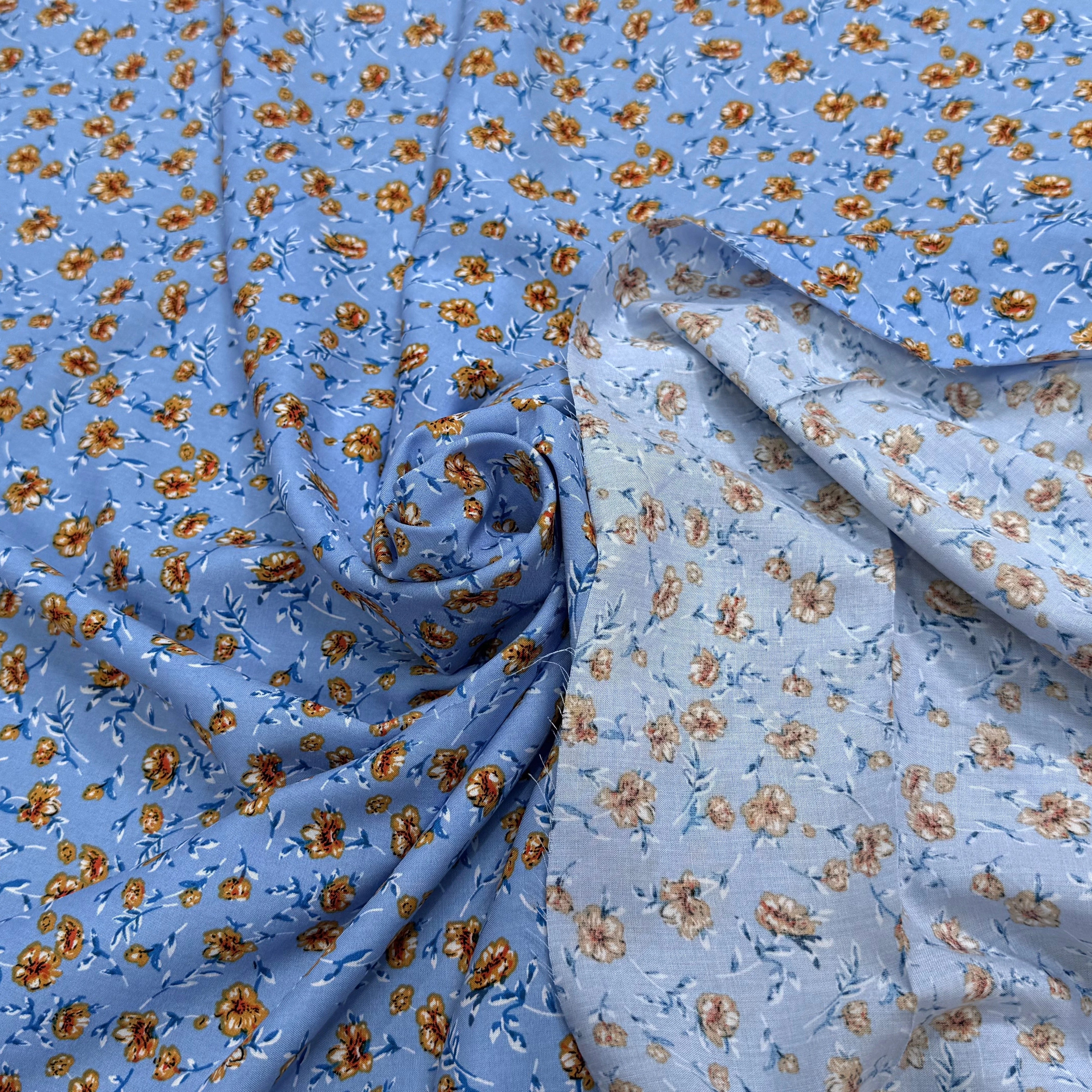 TISSU 100% VISCOSE IMPRIMÉ MINI FLEURS FOND BLEU CIEL - My Little Coupon