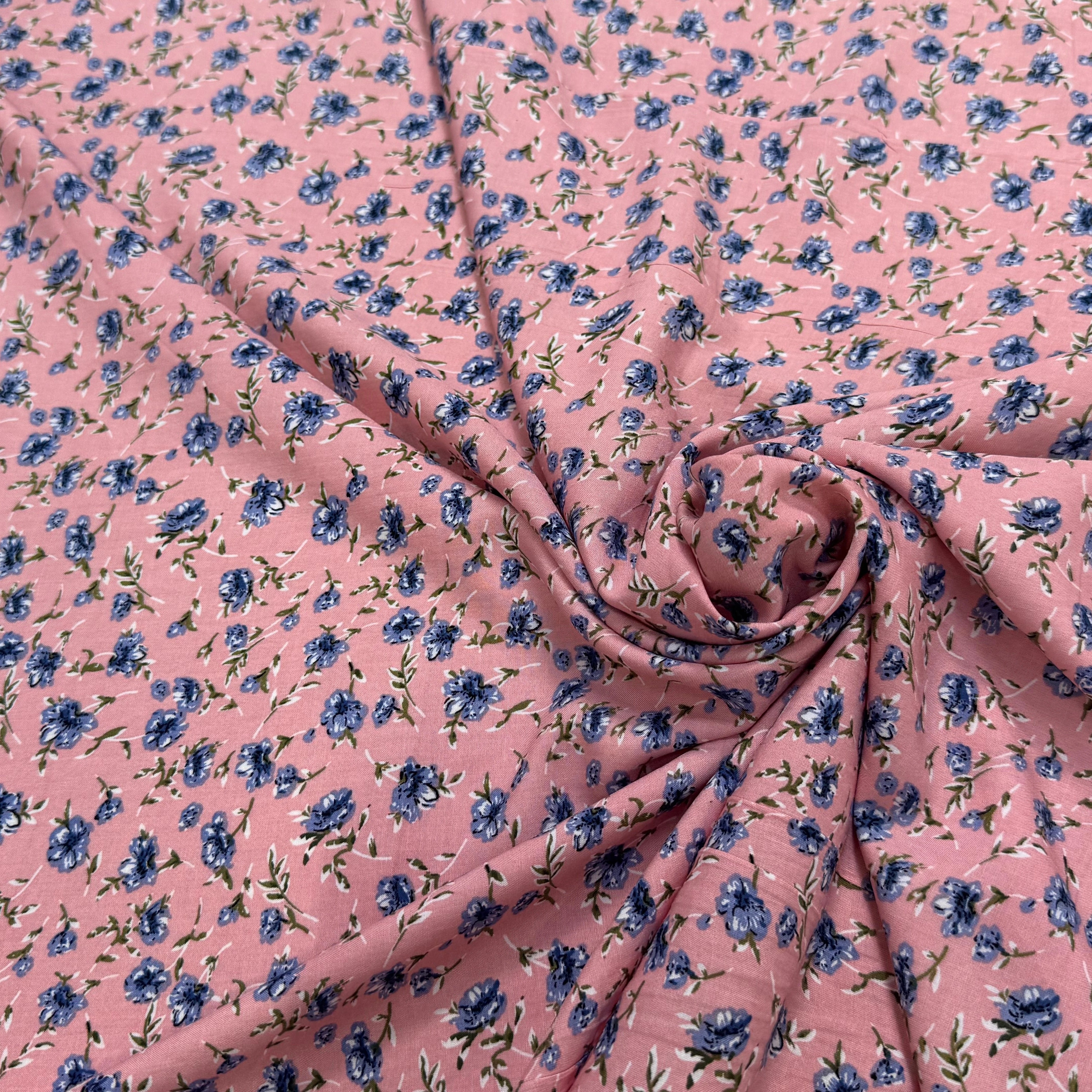 TISSU 100% VISCOSE IMPRIMÉ MINI FLEURS FOND BLEU ROSE - My Little Coupon