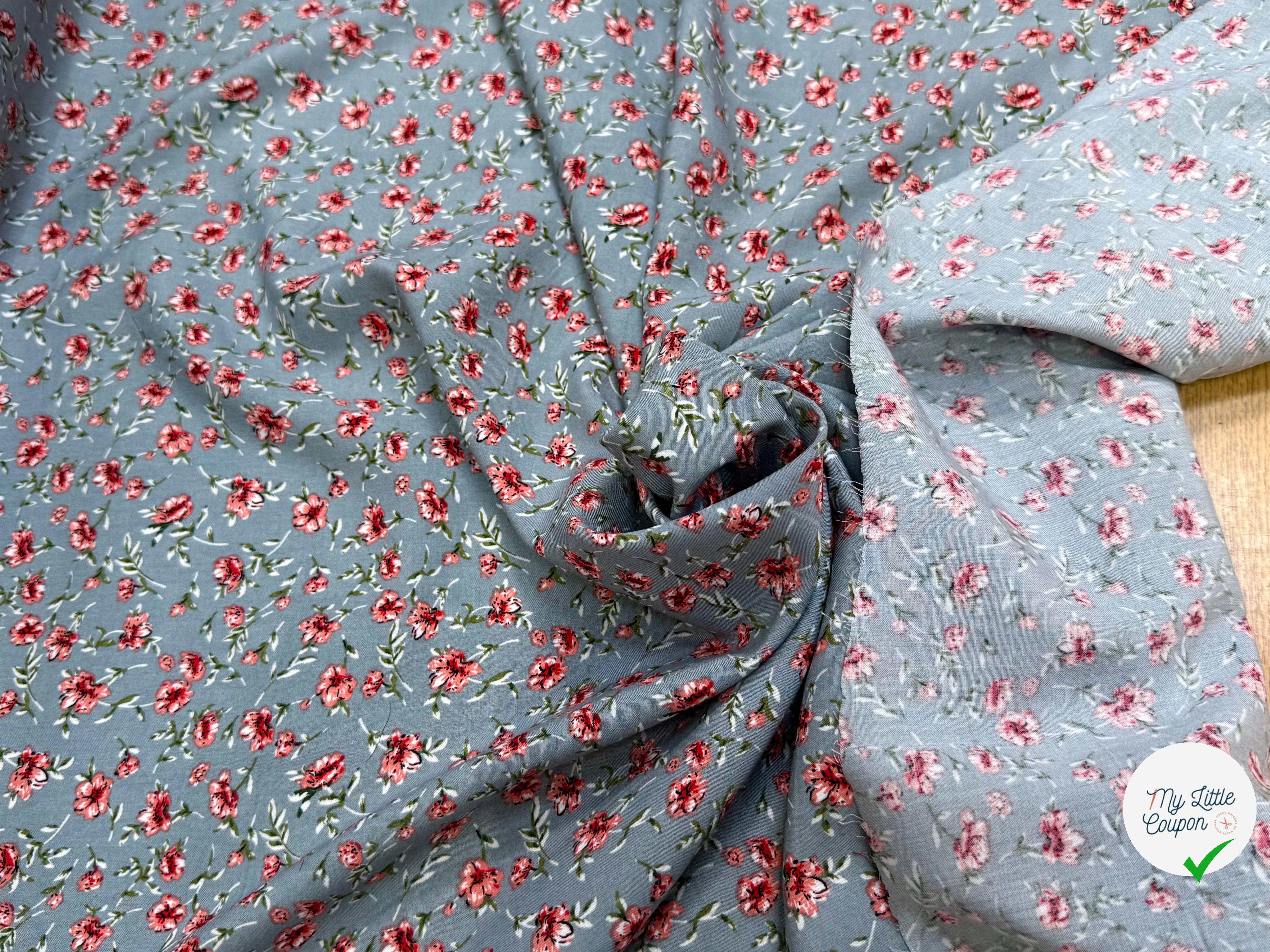 TISSU 100% VISCOSE IMPRIMÉ MINI FLEURS FOND GRIS - My Little Coupon