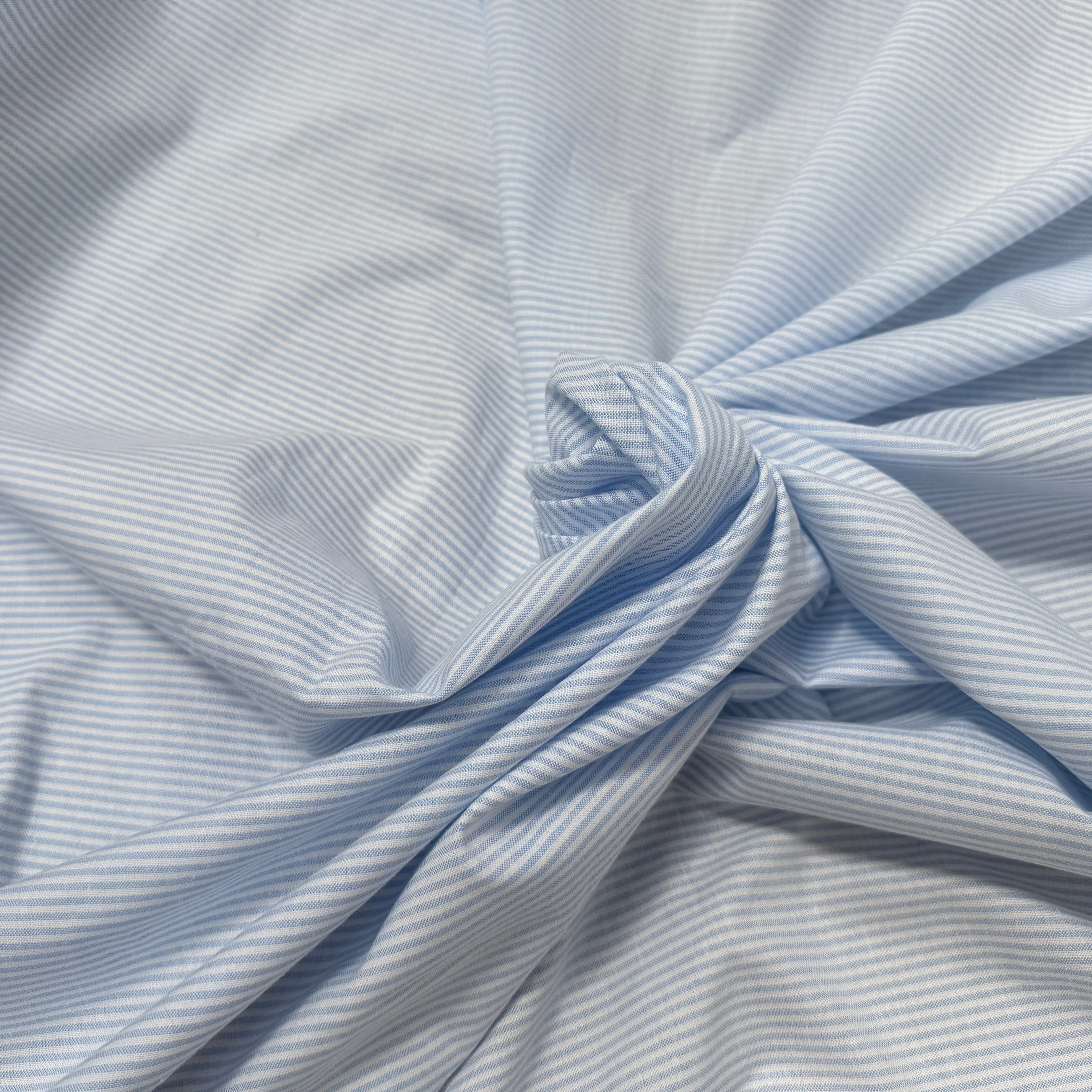 TISSU CHEMISE OXFORD COTON À RAYURES BLEU ET BLANC - My Little Coupon