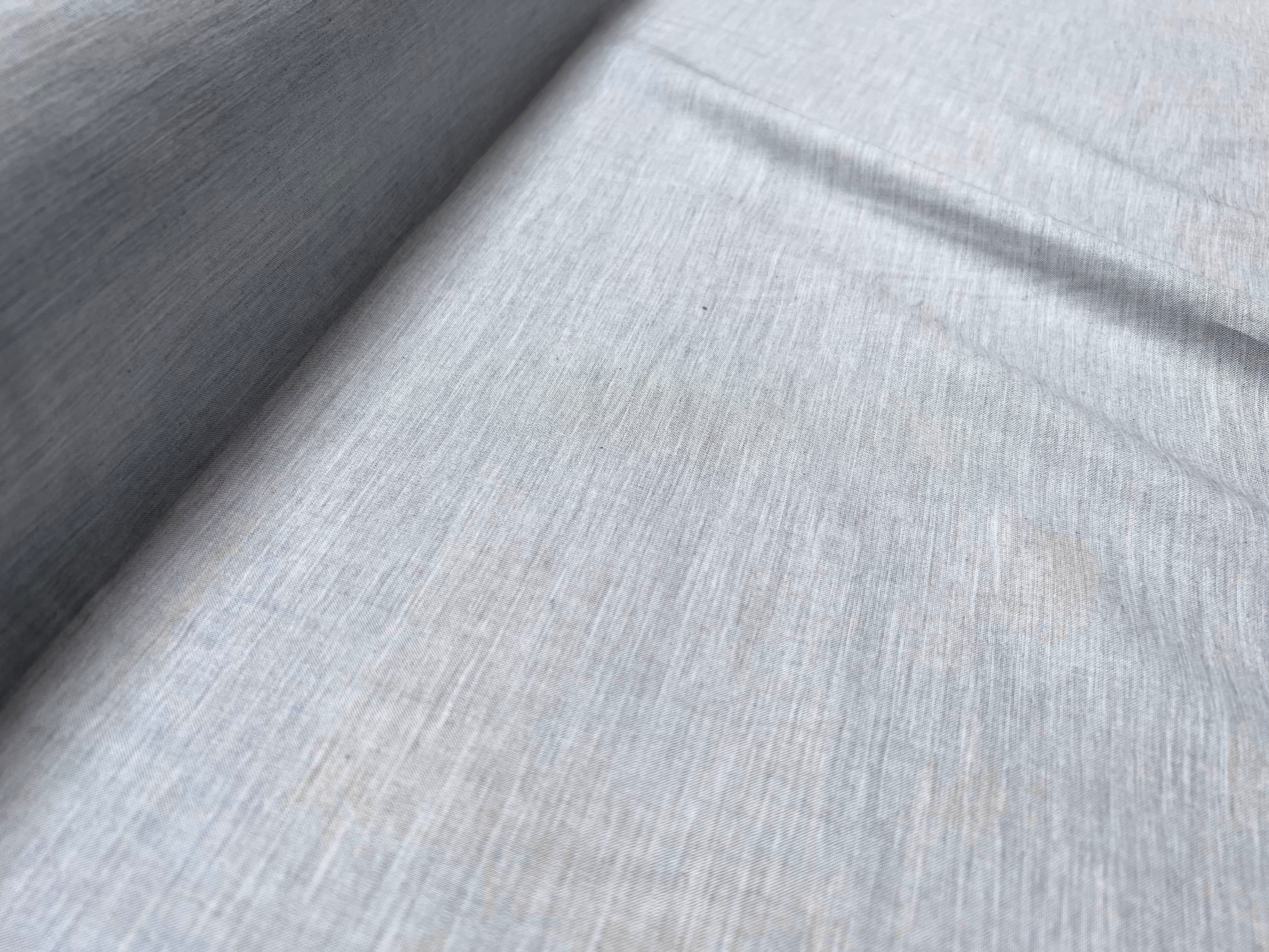 TISSU CHEMISE OXFORD GRIS TRÈS LÉGÈREMENT BLEUTÉ - My Little Coupon