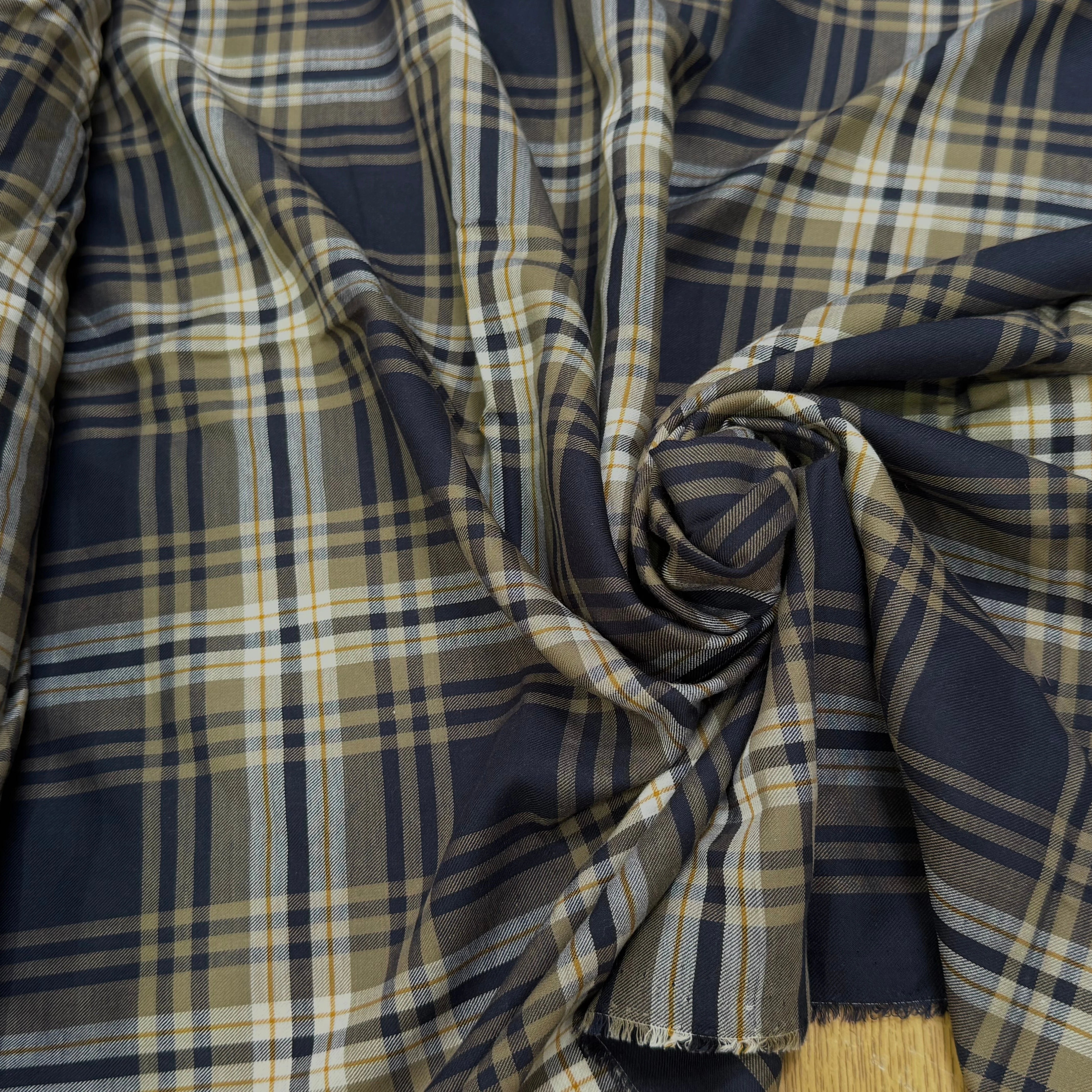 TISSU CHEMISE SUBTILE FALL JAPAN 2 MARRON NAVY - My Little Coupon