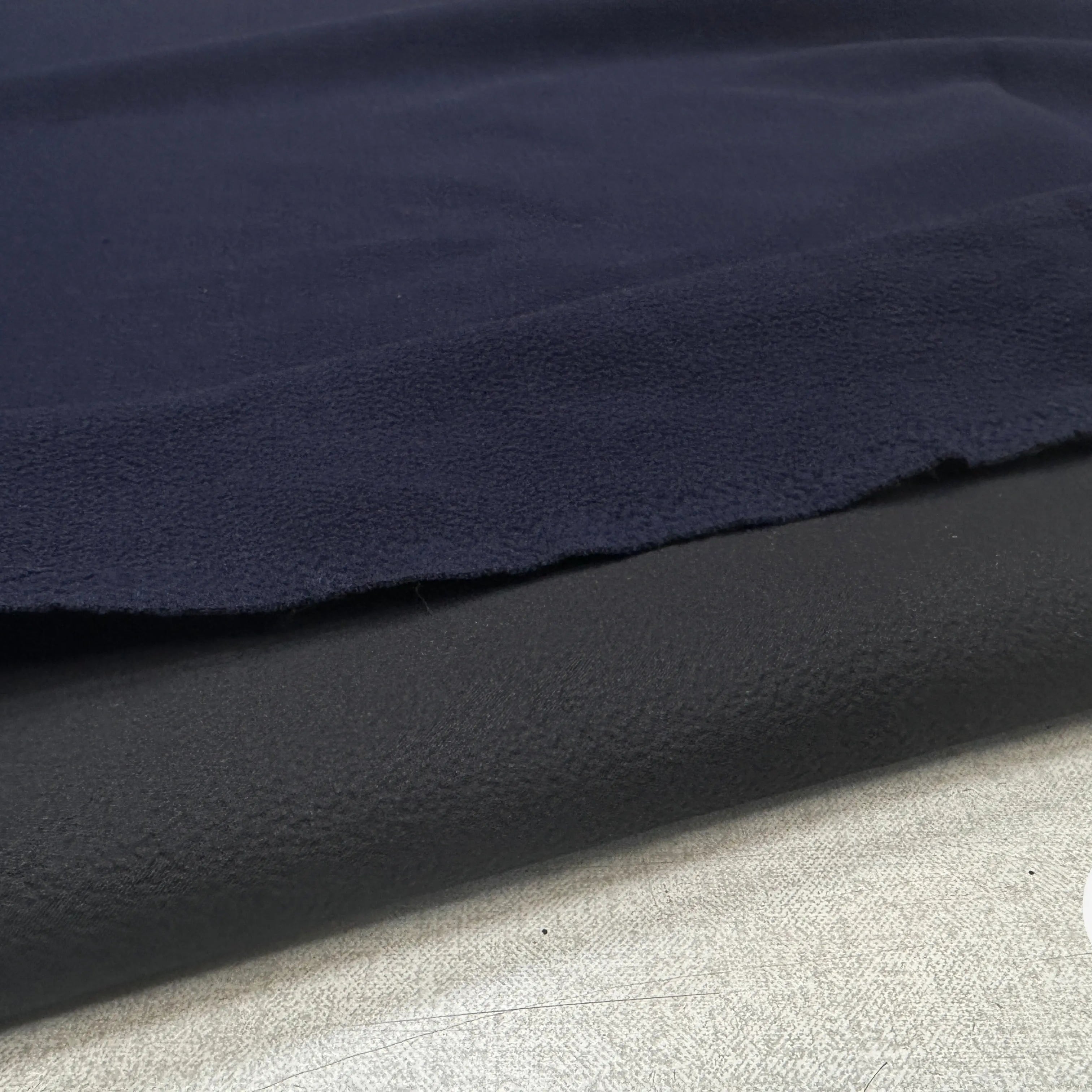 TISSU CONTRECOLLÉ LAINE VIERGE NAVY MLC INTERN