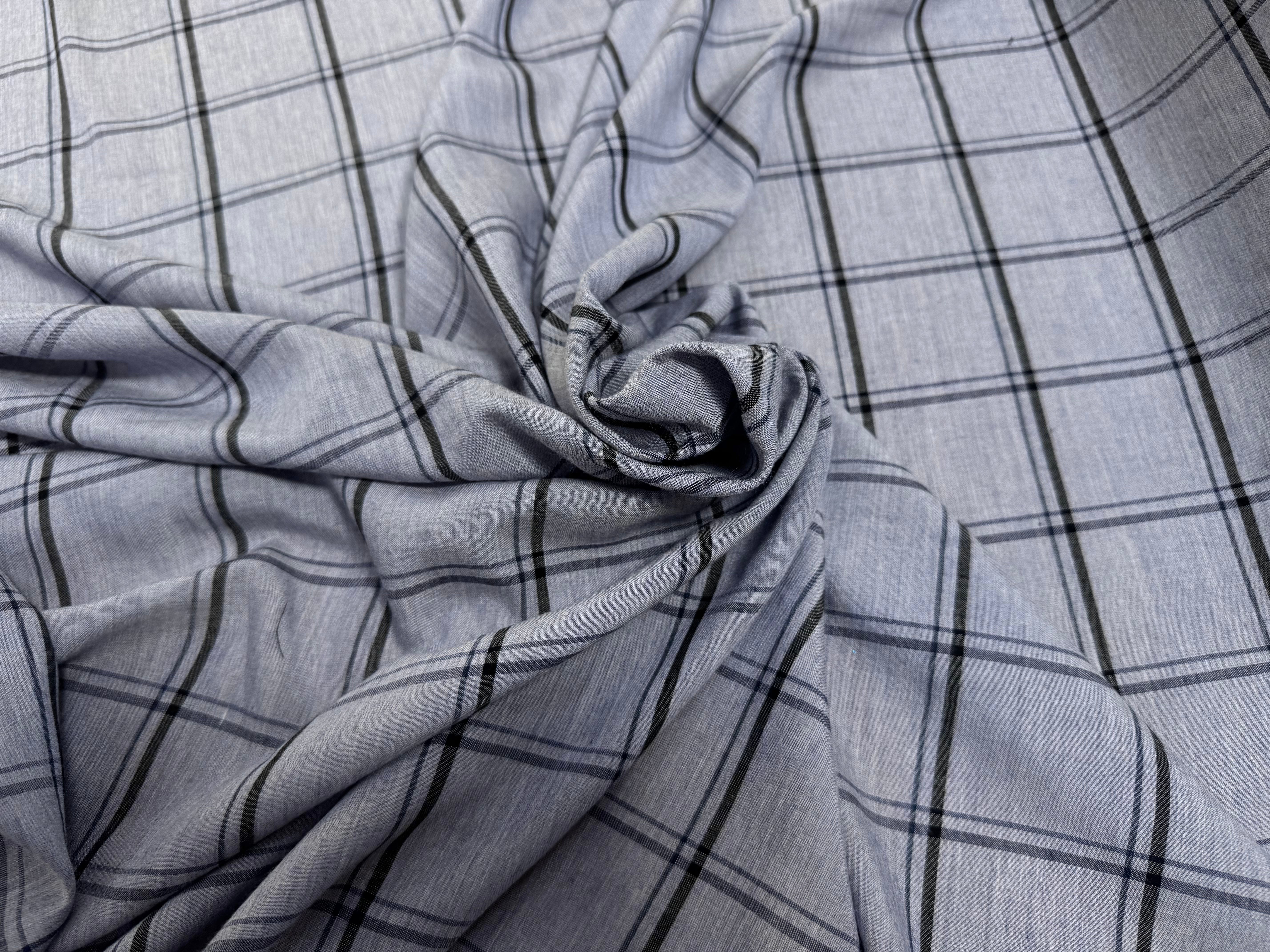 TISSU COTON CHEMISE FOND GRIS MOTIFS CARREAUX GRIS FONCÉ ULRTA DOUX - My Little Coupon