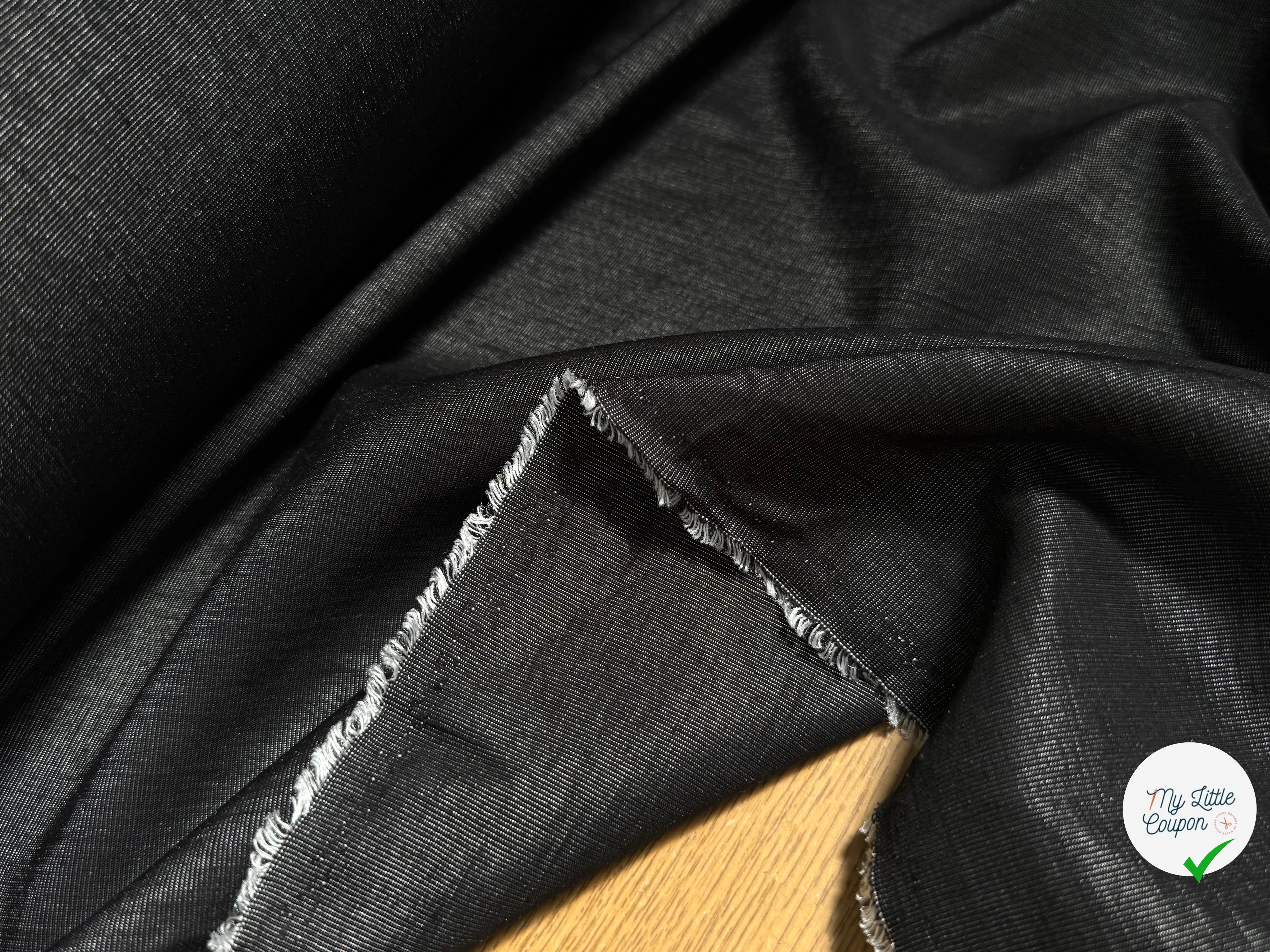 TISSU COTON ÉFFET DENIM LÉGÈREMENT SATINÉ 70% COTON - My Little Coupon