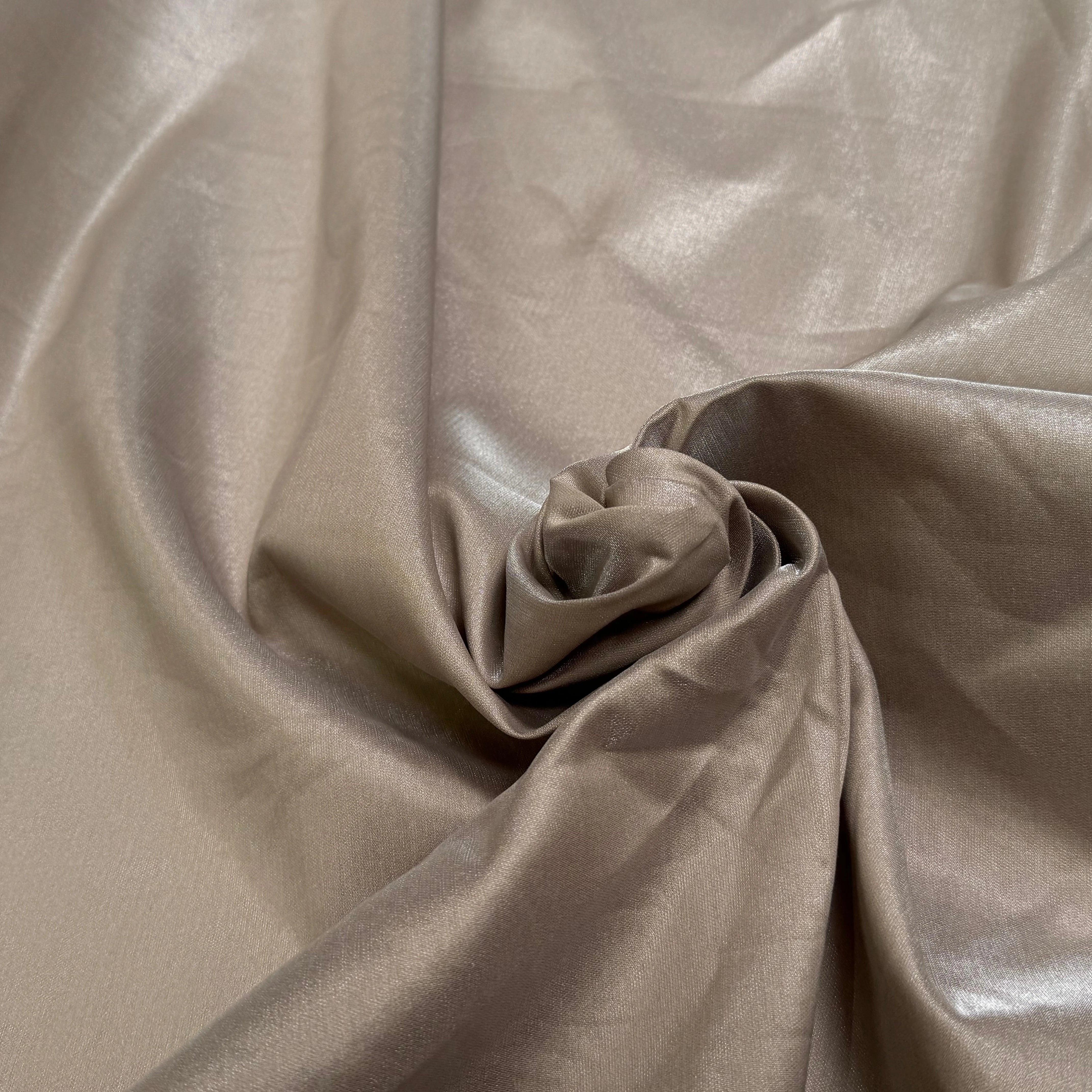 TISSU COTON LAMÉ BEIGE SABLE 71% COTON - My Little Coupon