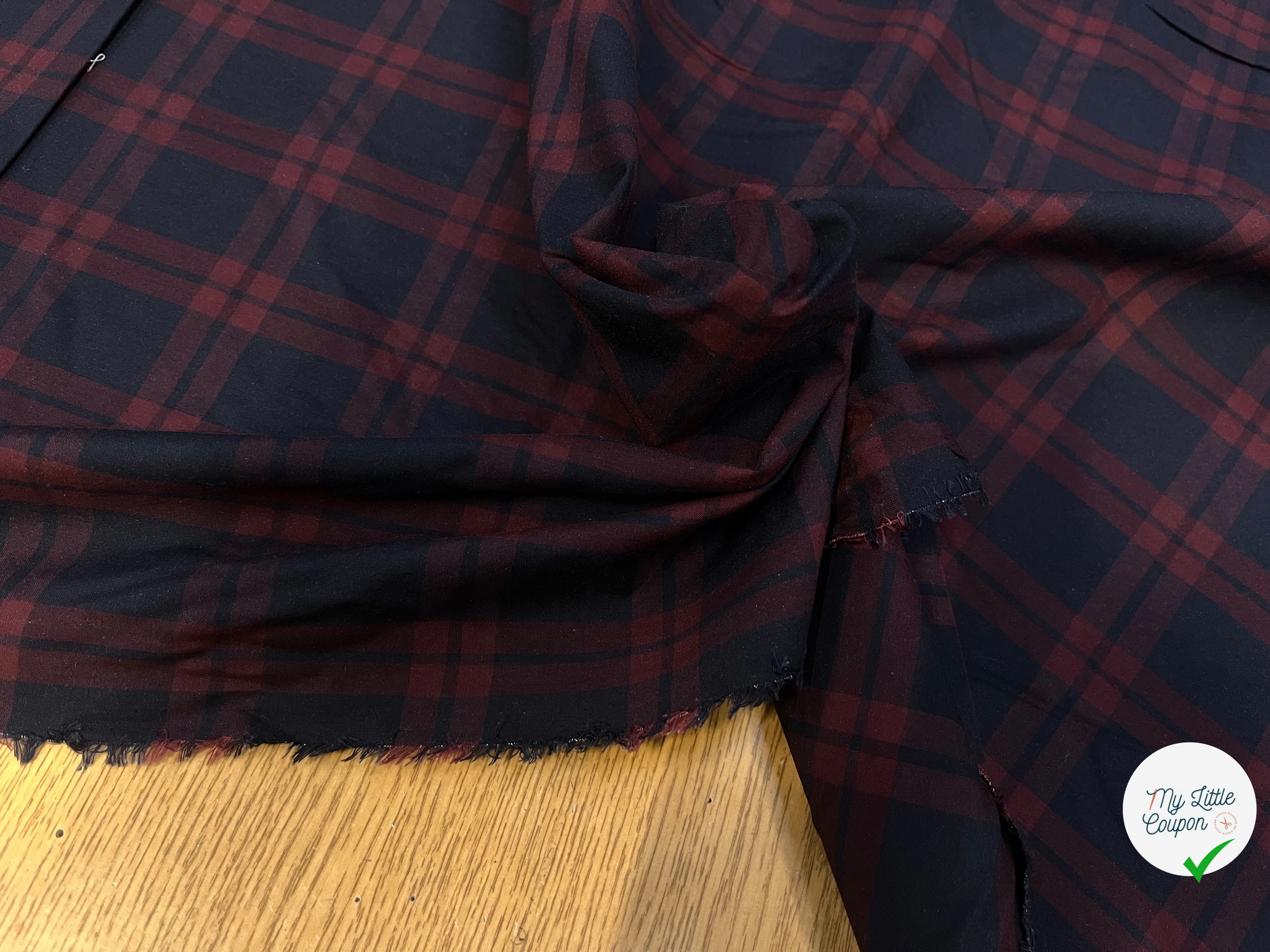 TISSU COTON LYOCELL CHEMISE BLEU À CARREAUX ROUGE STYLE BÛCHERON - My Little Coupon