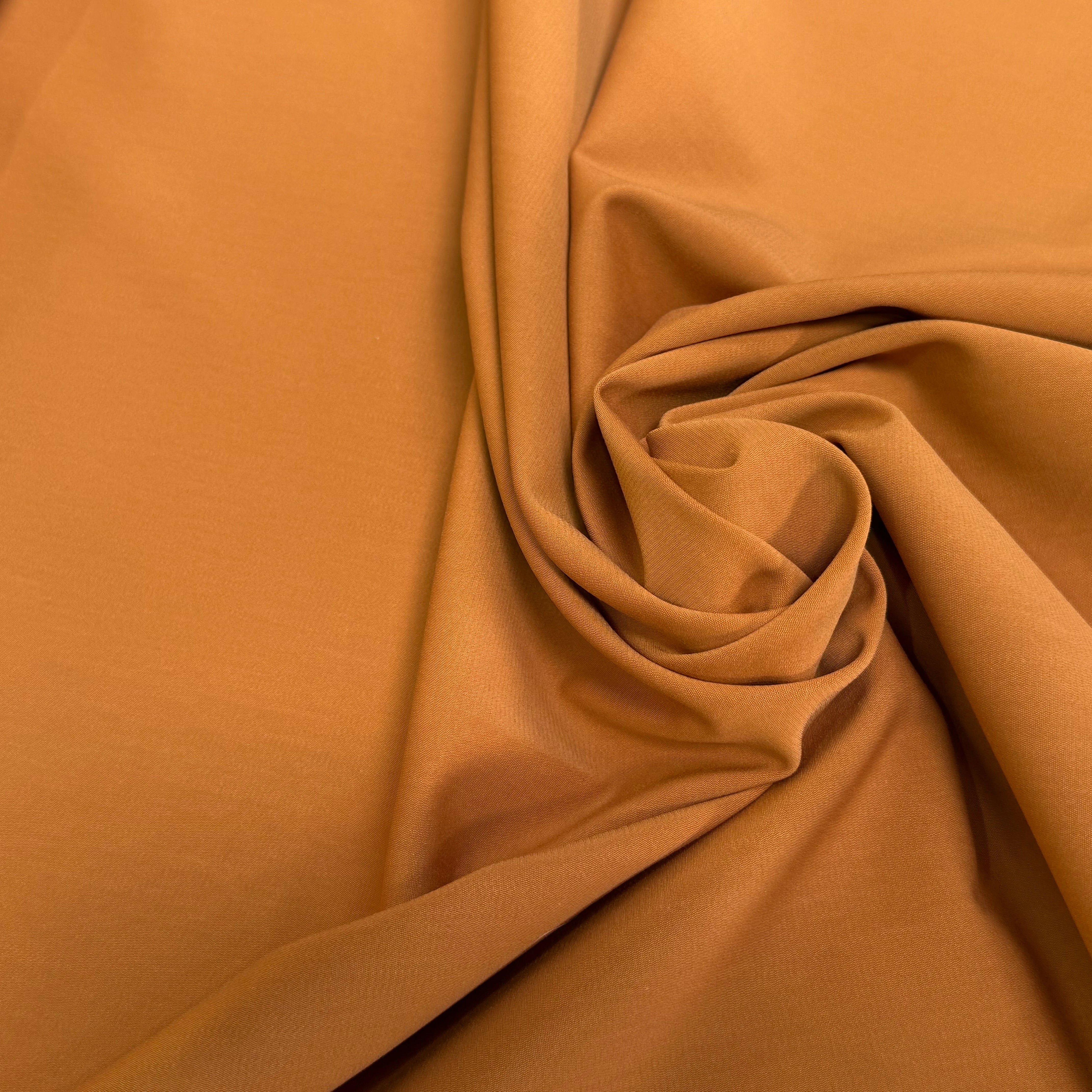 TISSU COTON POLYAMIDE ULTRA STRETCH ASPECT PEACHSKIN CARAMEL 61% COTON - My Little Coupon