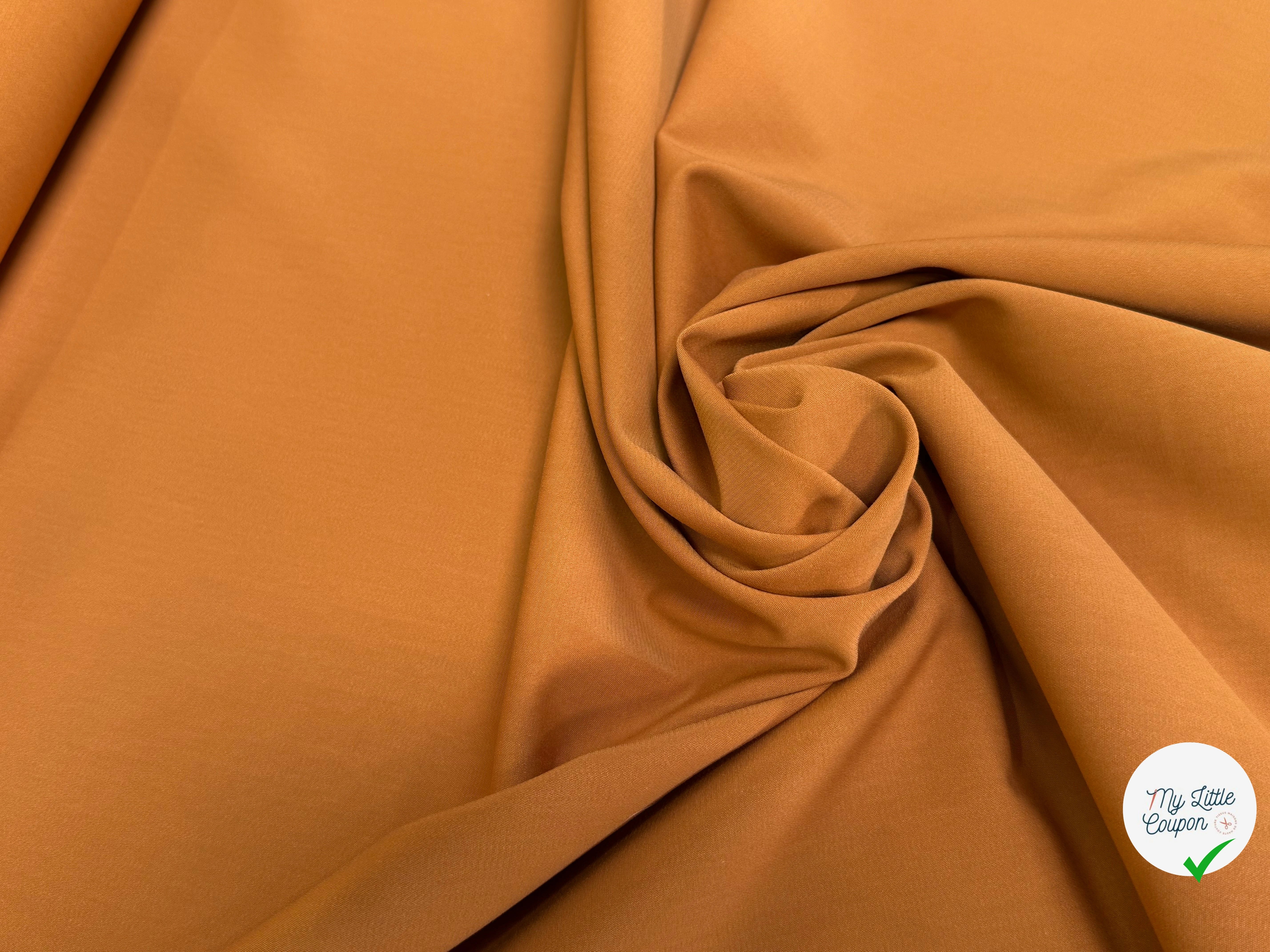 TISSU COTON POLYAMIDE ULTRA STRETCH ASPECT PEACHSKIN CARAMEL 61% COTON - My Little Coupon