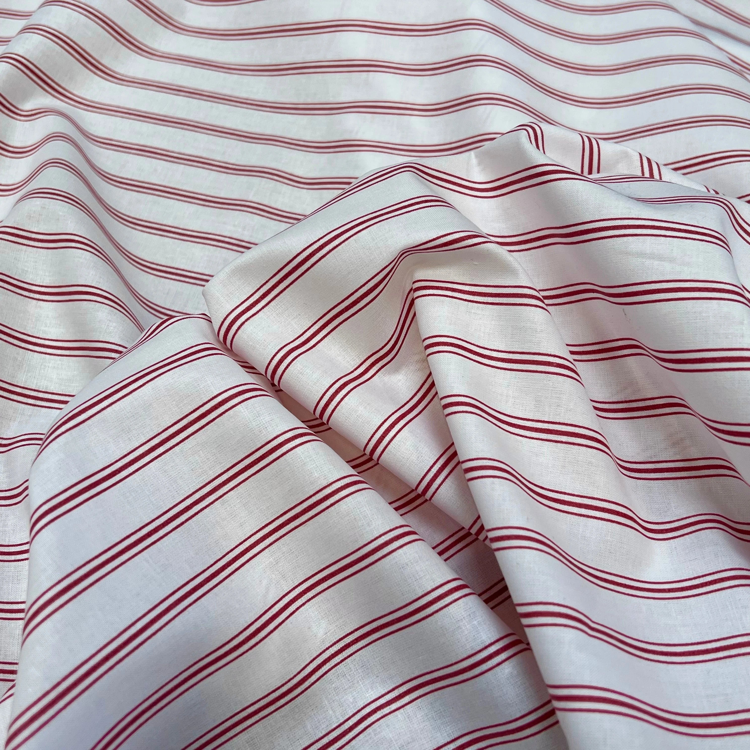 TISSU COTON REGENCE ROUGE 150 - My Little Coupon