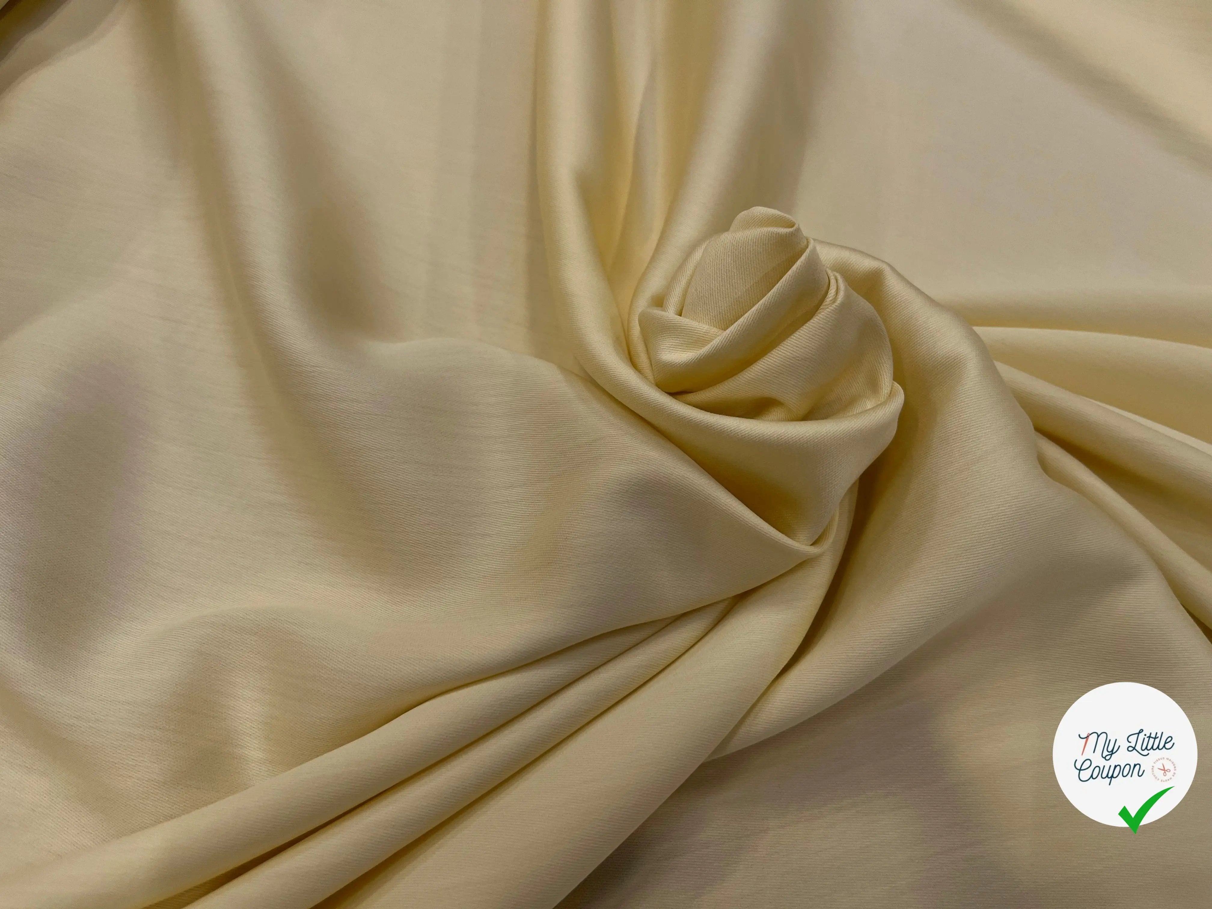 TISSU COTON SATINÉ JAUNE BÉBÉ 27% SOIE - My Little Coupon