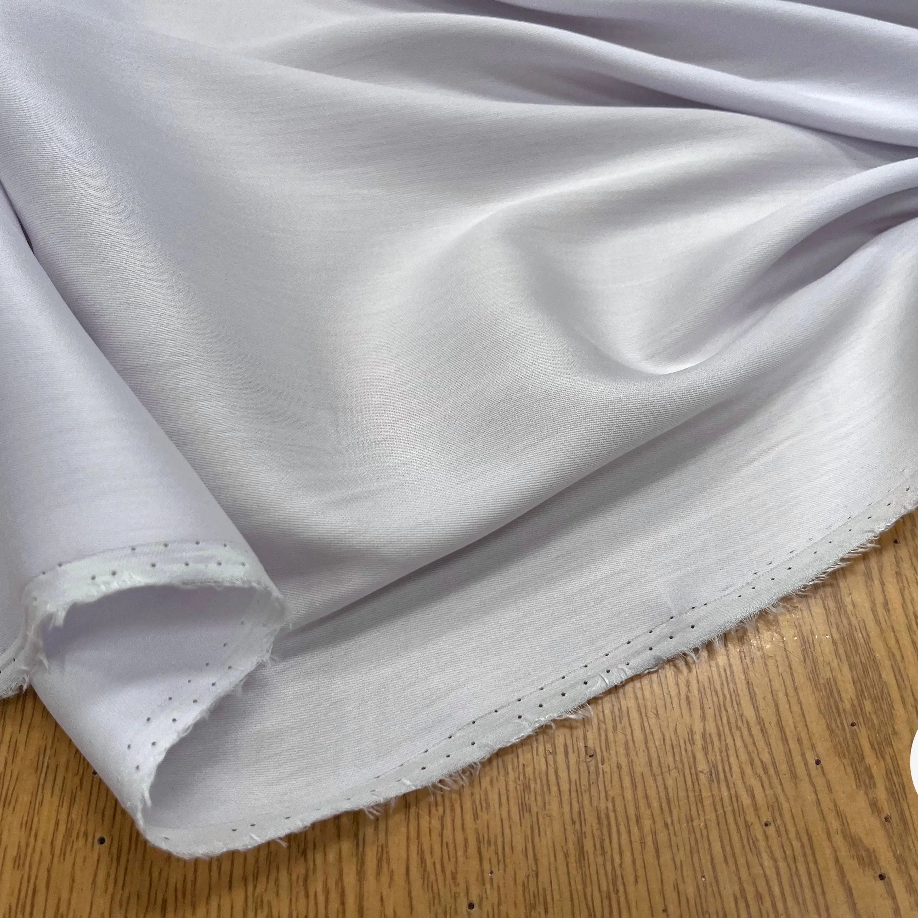 TISSU COTON SATINÉ LILAS 27% SOIE - My Little Coupon