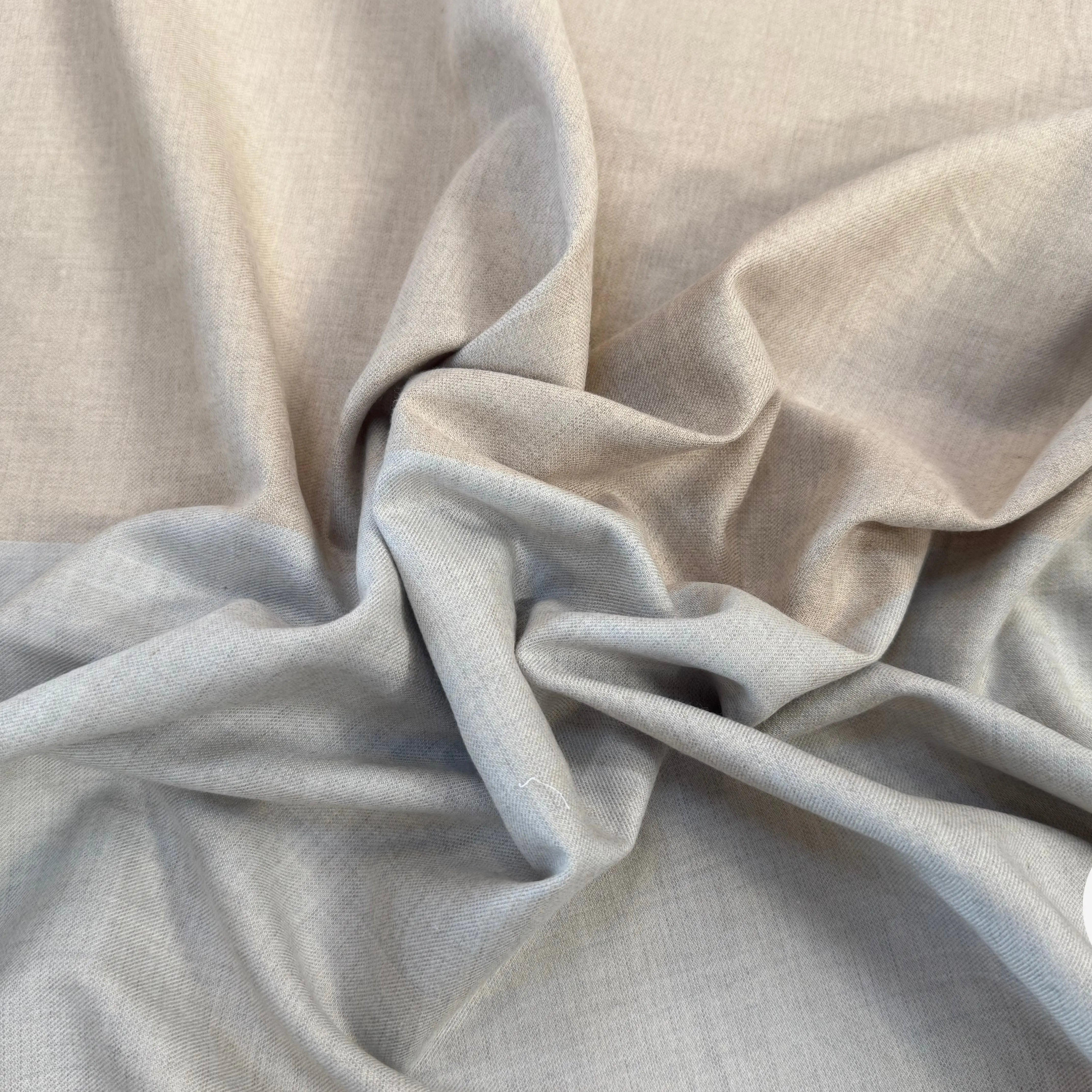 TISSU COTON TRAPPEUR BICOLORE BLEU GRIS SOURIS ET BEIGE FONCÉ - My Little Coupon