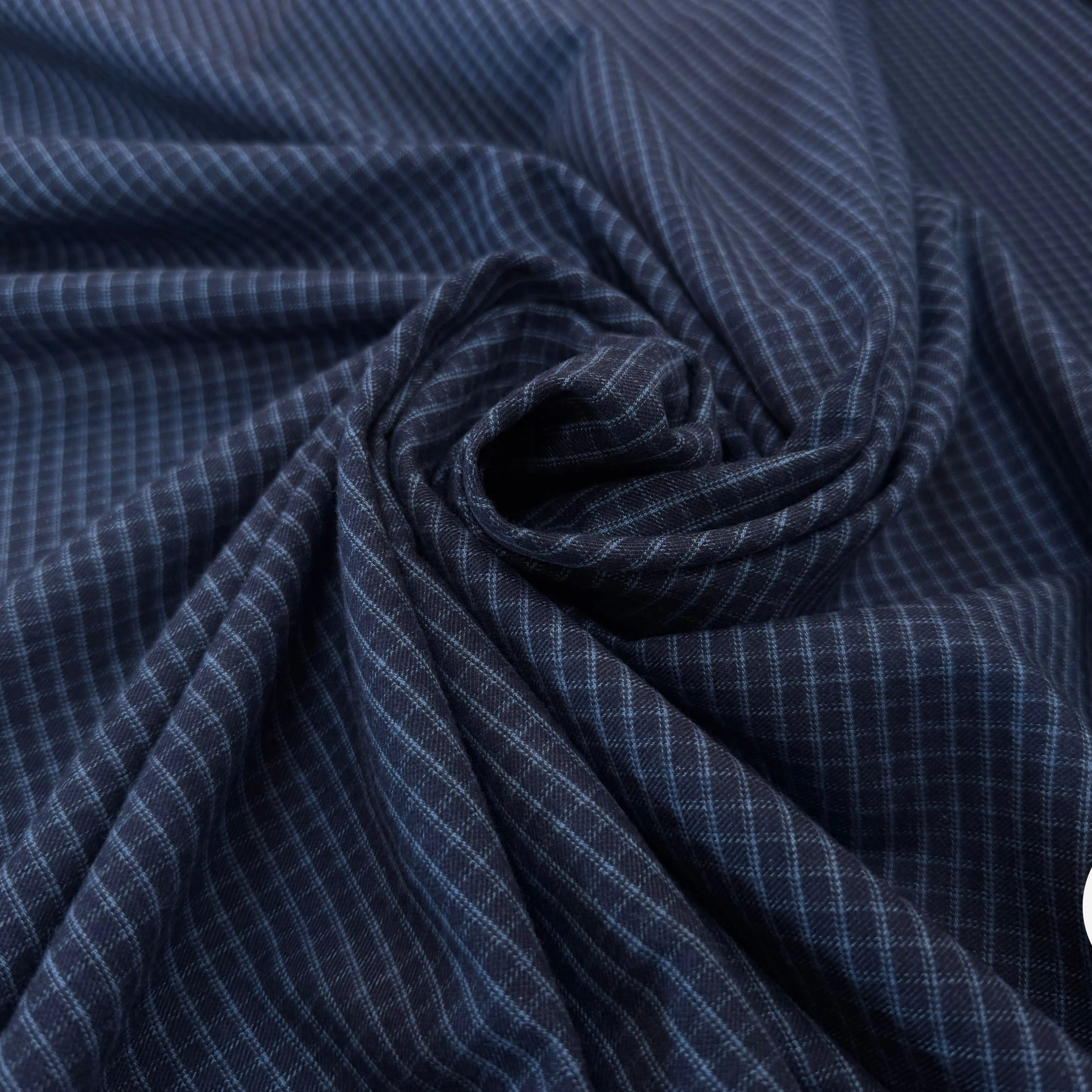 TISSU COTON TRAPPEUR BLEU NAVY MOTIFS PETITS CARREAUX BLEU CLAIR - My Little Coupon