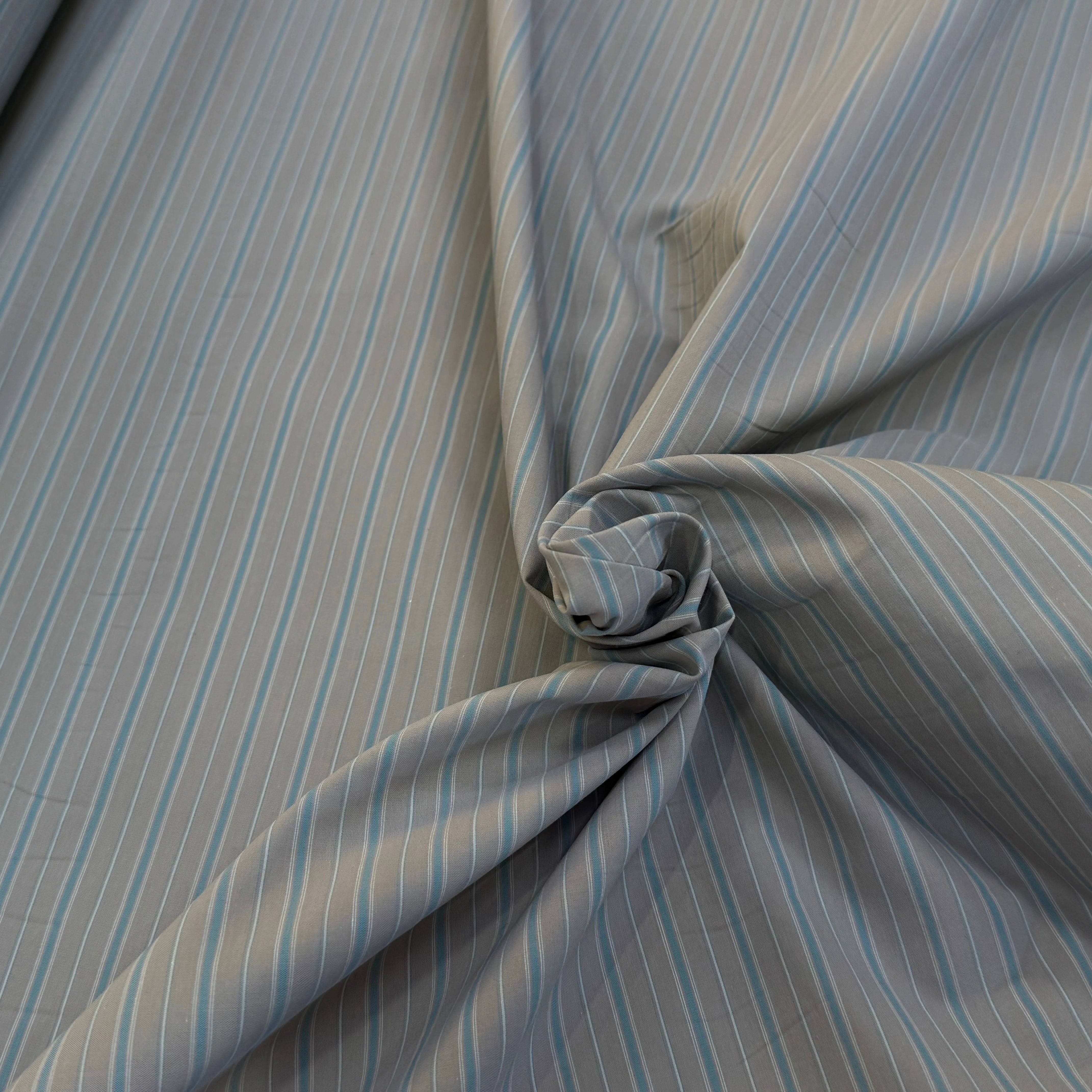 TISSU CRAQUANT GROSSES RAYURES VERT GRIS - My Little Coupon