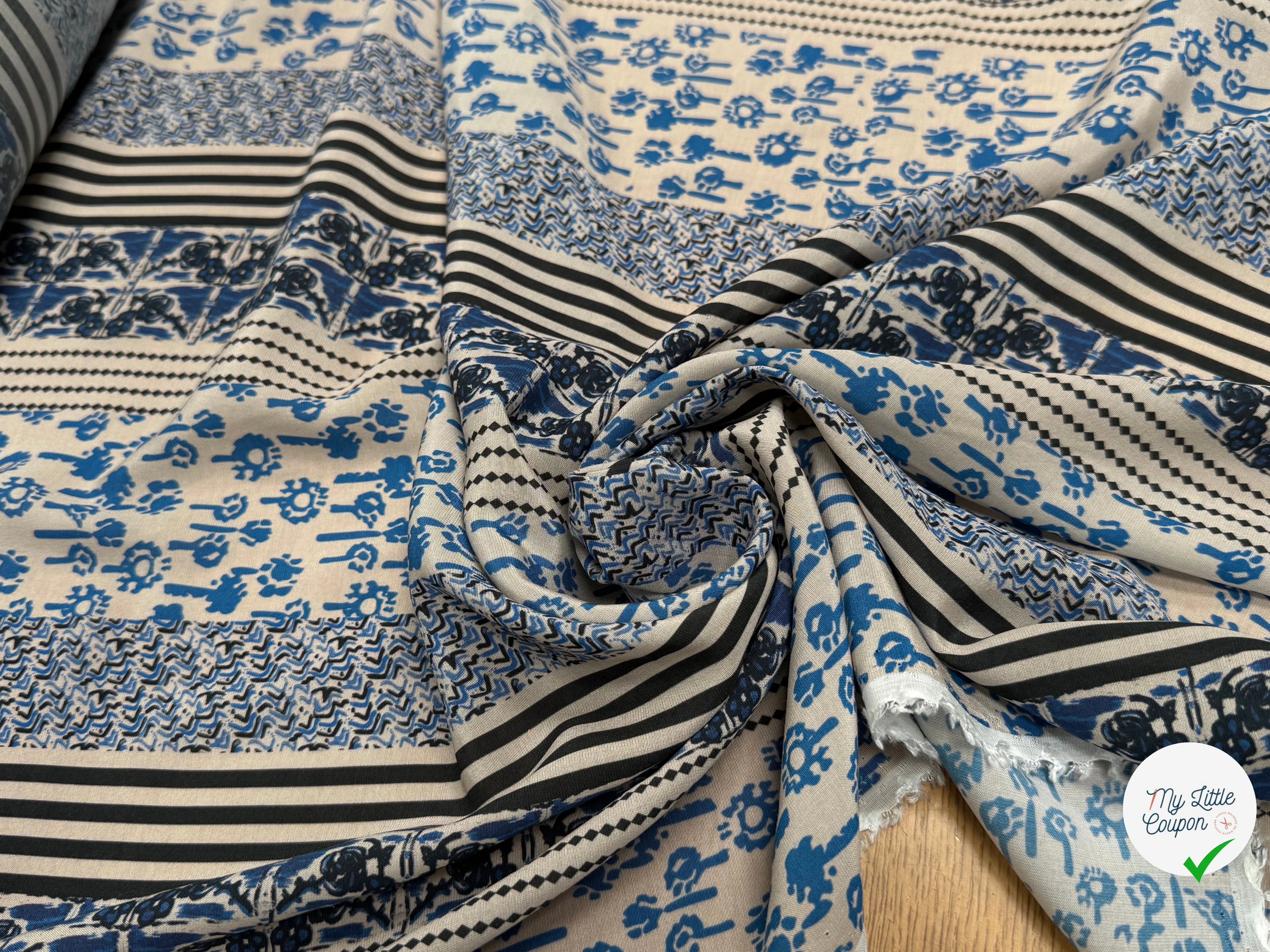 TISSU CRÊPE DE VISCOSE ÉCRU IMPRIMÉ POIS ET RAYURES BLEU TANGO QUEDUBLEU - My Little Coupon