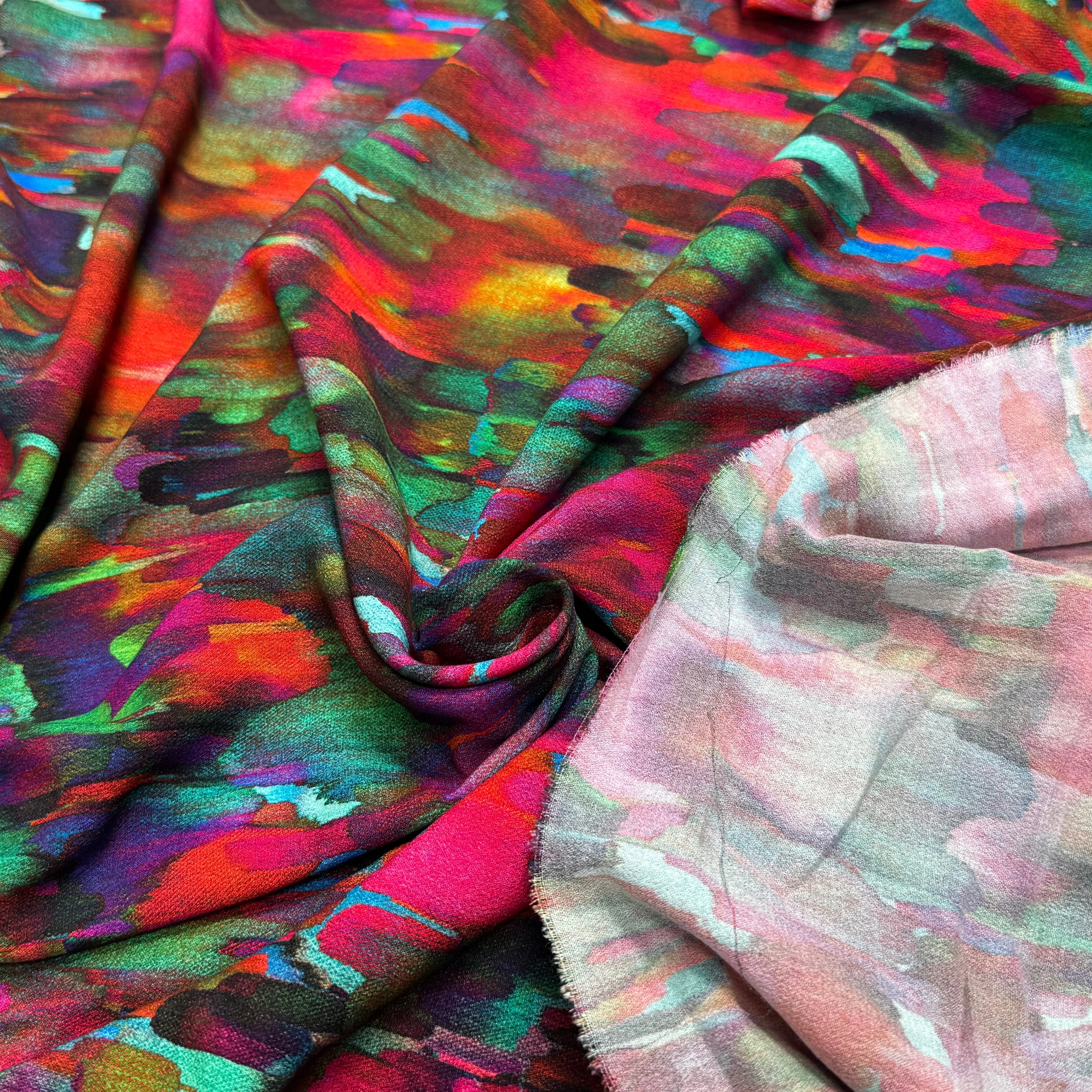 TISSU CRÊPE DE VISCOSE FLUIDE IMPRIMÉ PEINTURE MULTICOLORE CANDY PIGMENT - My Little Coupon