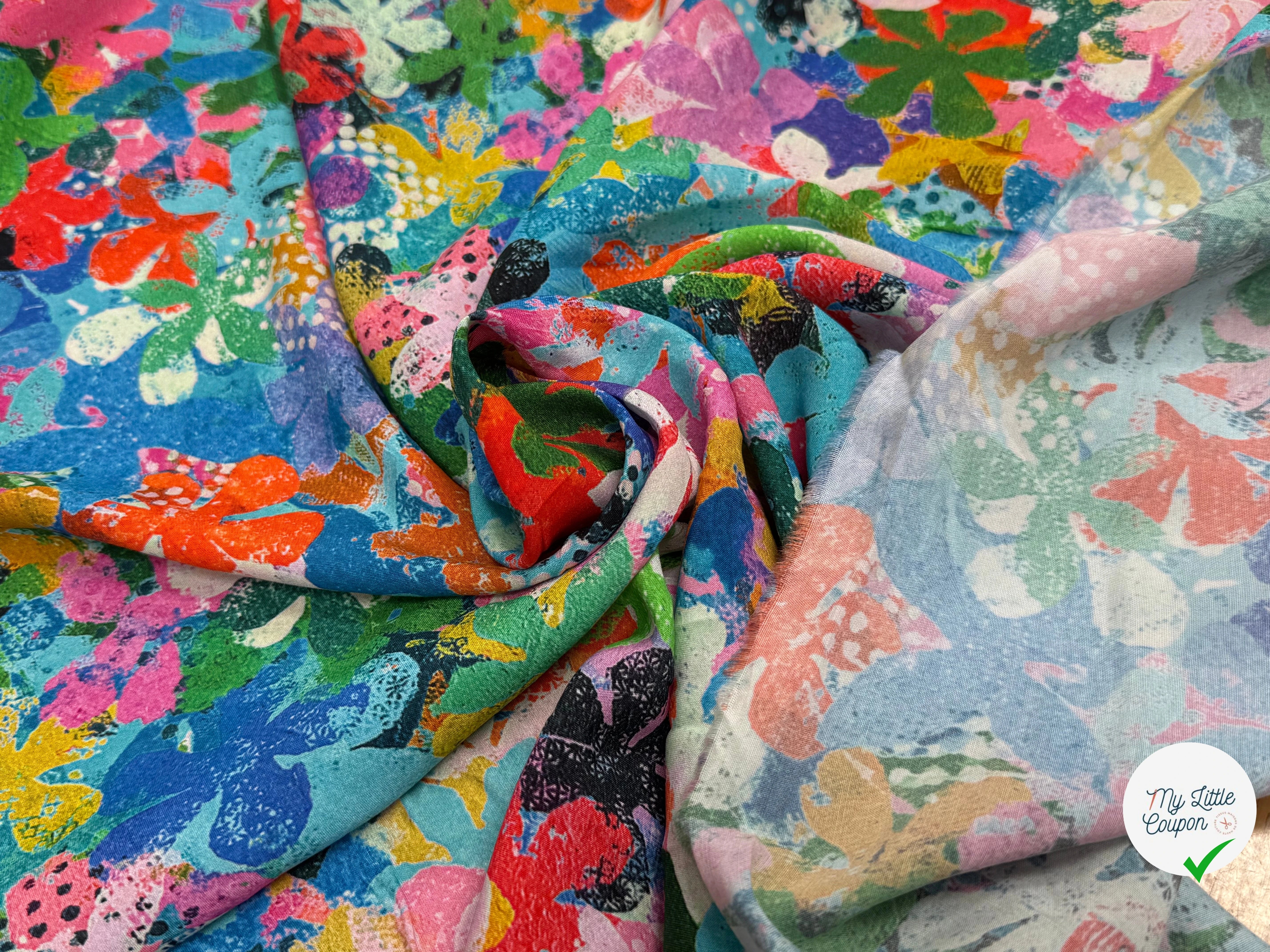TISSU CRÊPE DE VISCOSE IMPRIMÉ FLORAL MULTICOLORE FANTASY POP - My Little Coupon