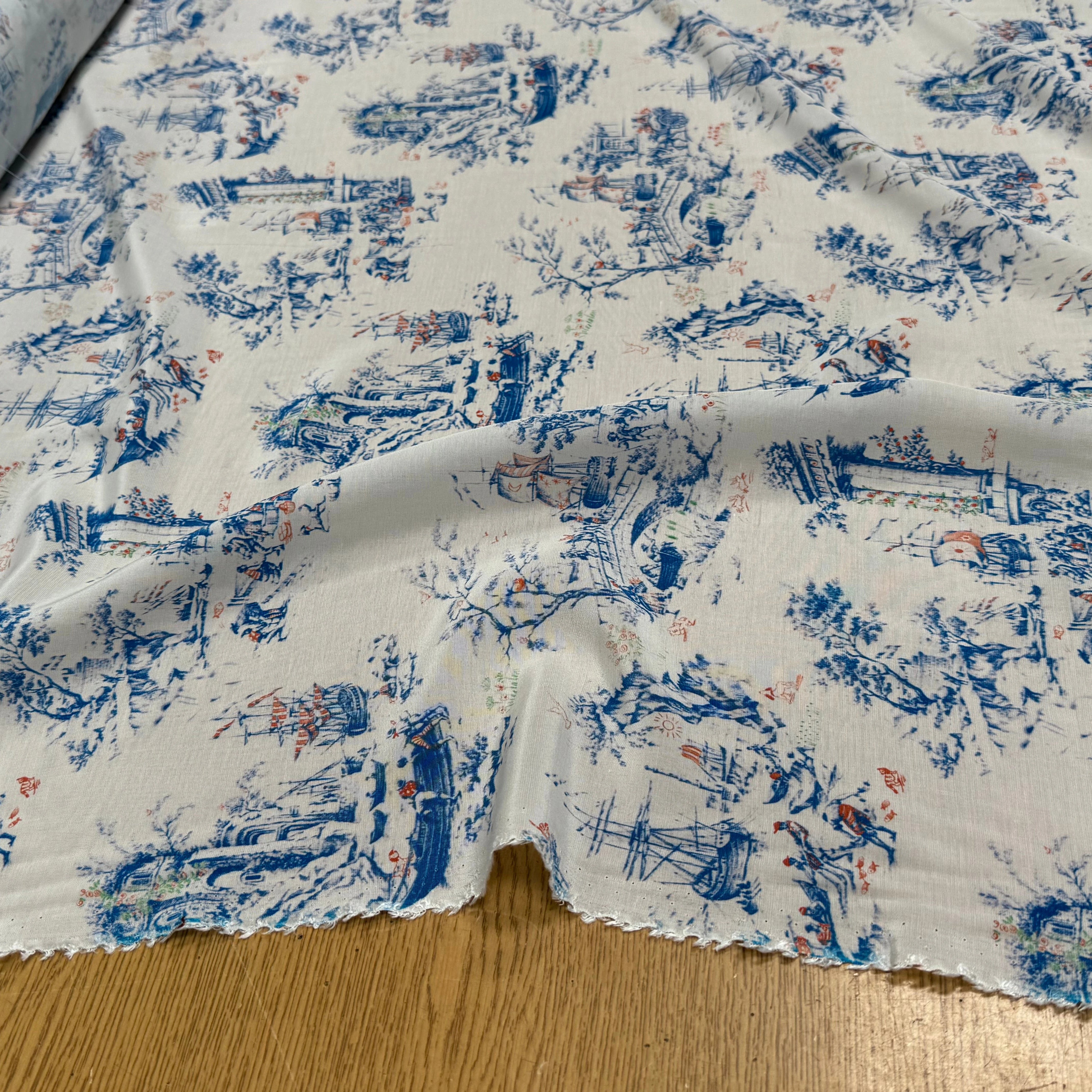 TISSU CRÊPE DE VISCOSE IMPRIMÉ TOILE DE JOUY BLEU ET BLANC TANGO TOILE DE JOUY - My Little Coupon