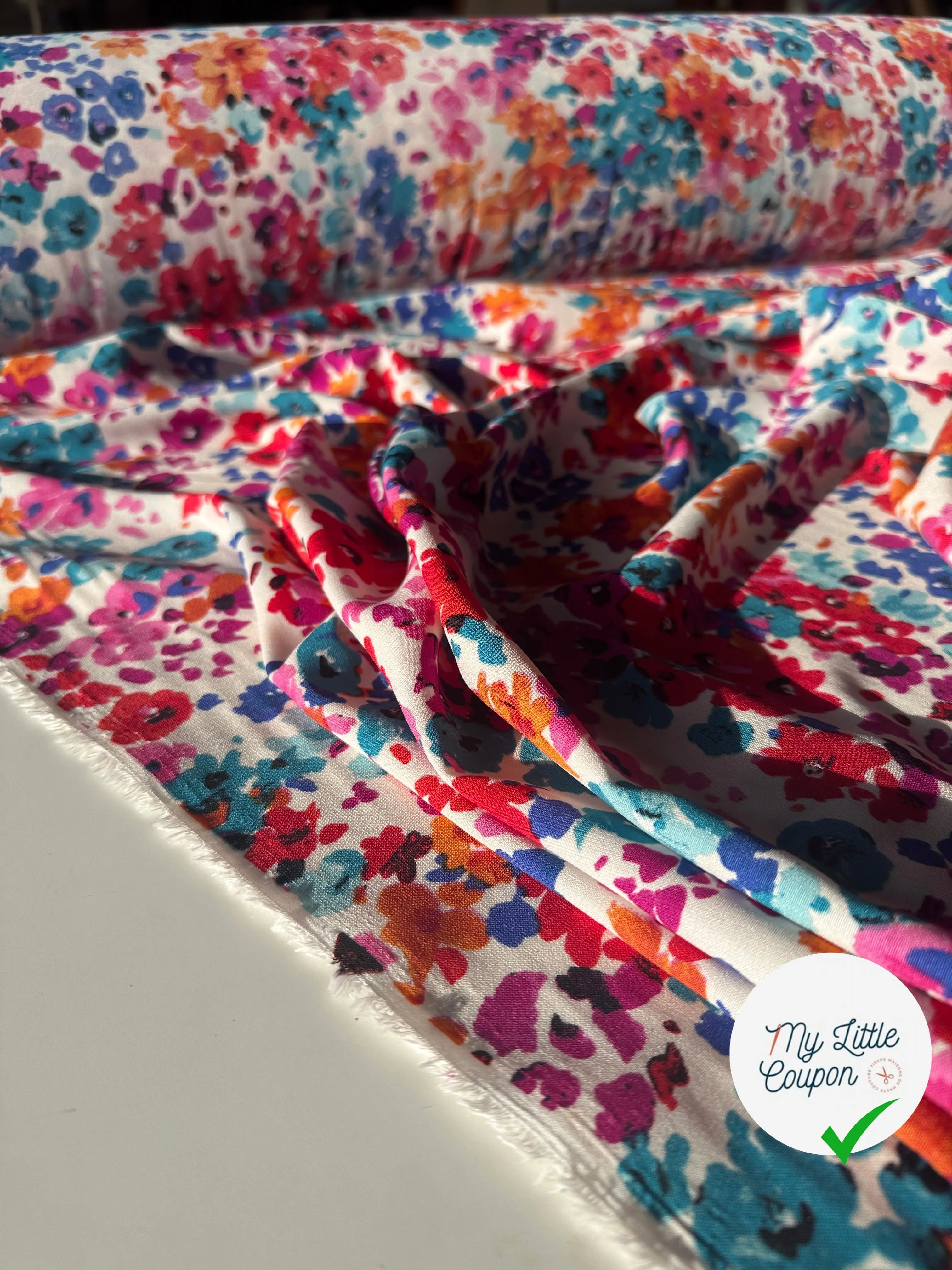 TISSU FLUIDE TOUCHER PEAU DE PÊCHE BOUFFÉE DE PRINTEMPS MLC INTERN