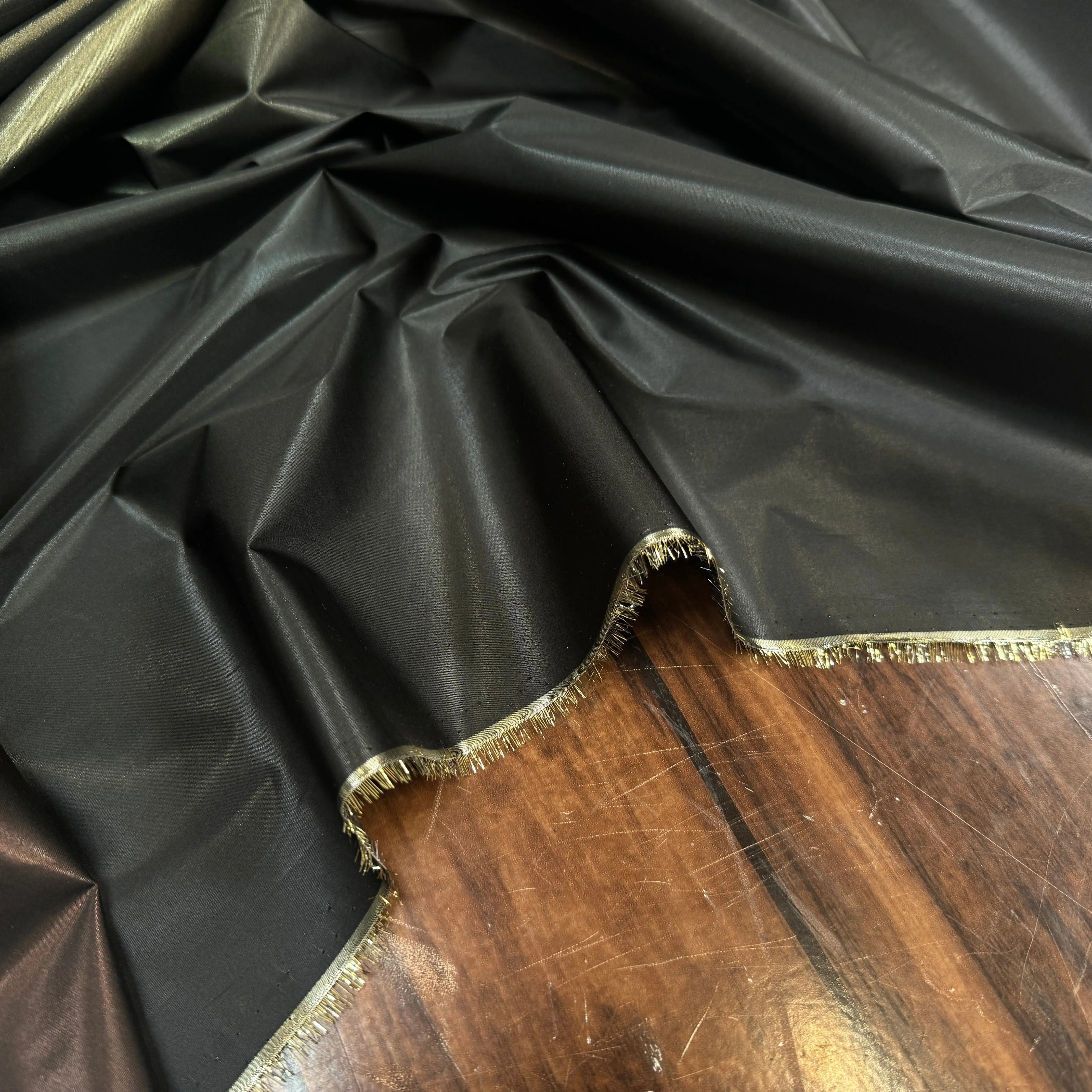 TISSU LAMÉ POLYESTER - My Little Coupon