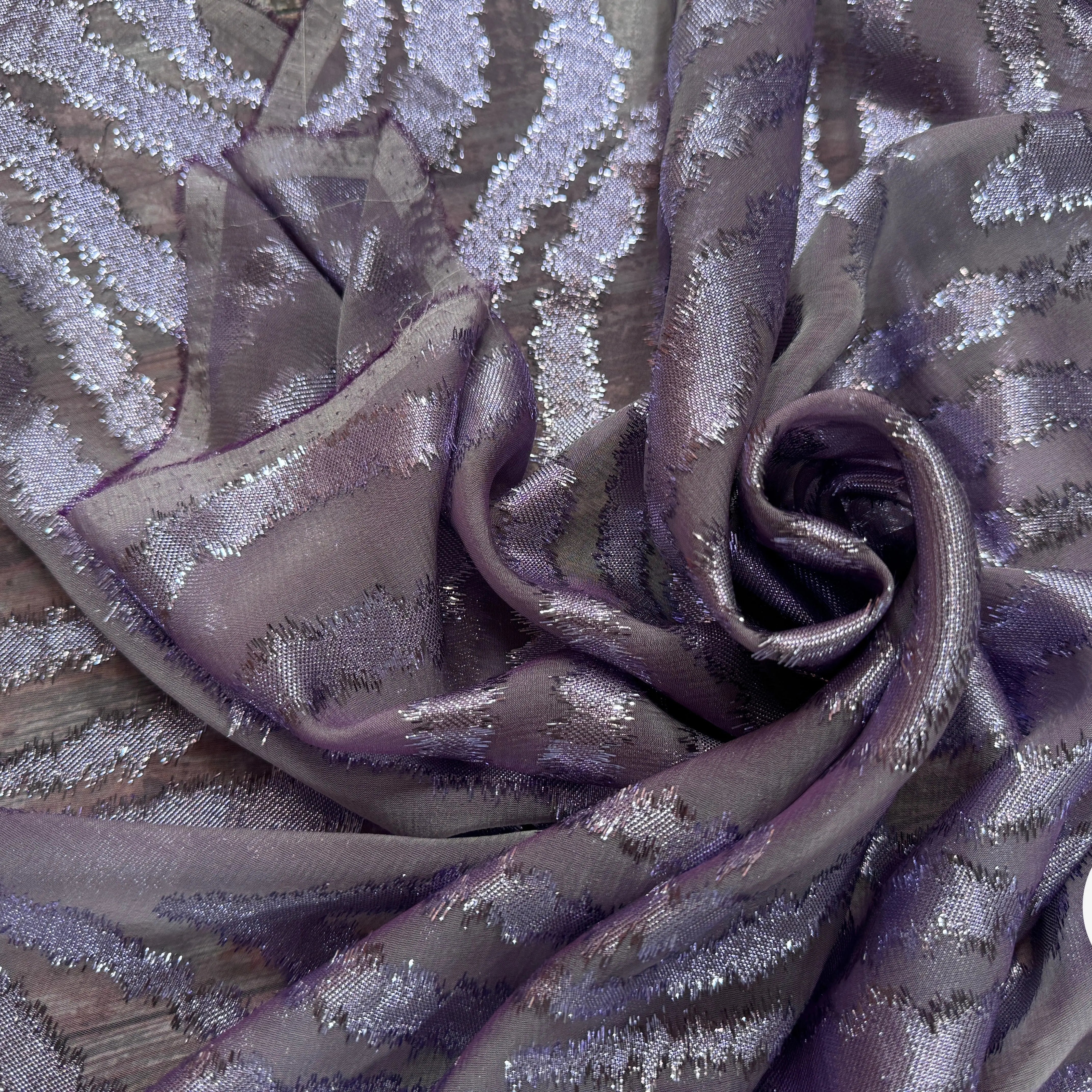 TISSU LANCÉ DÉCOUPÉ PARME 68% SOIE - My Little Coupon