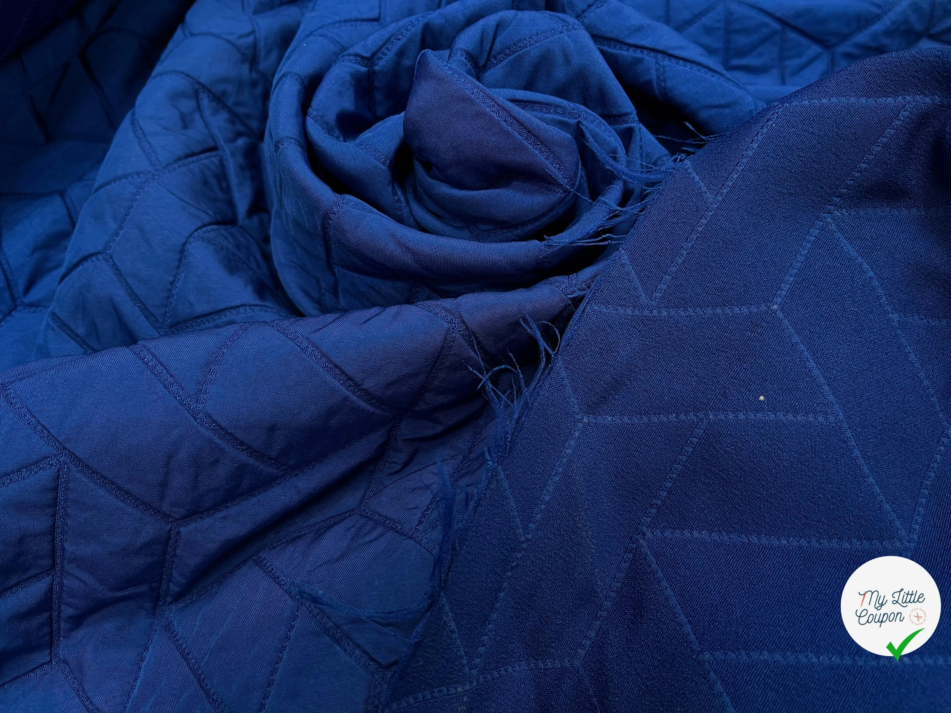 TISSU MATELASSÉ BLEU MOTIF RECTANGLE ENVERS DOUX - My Little Coupon