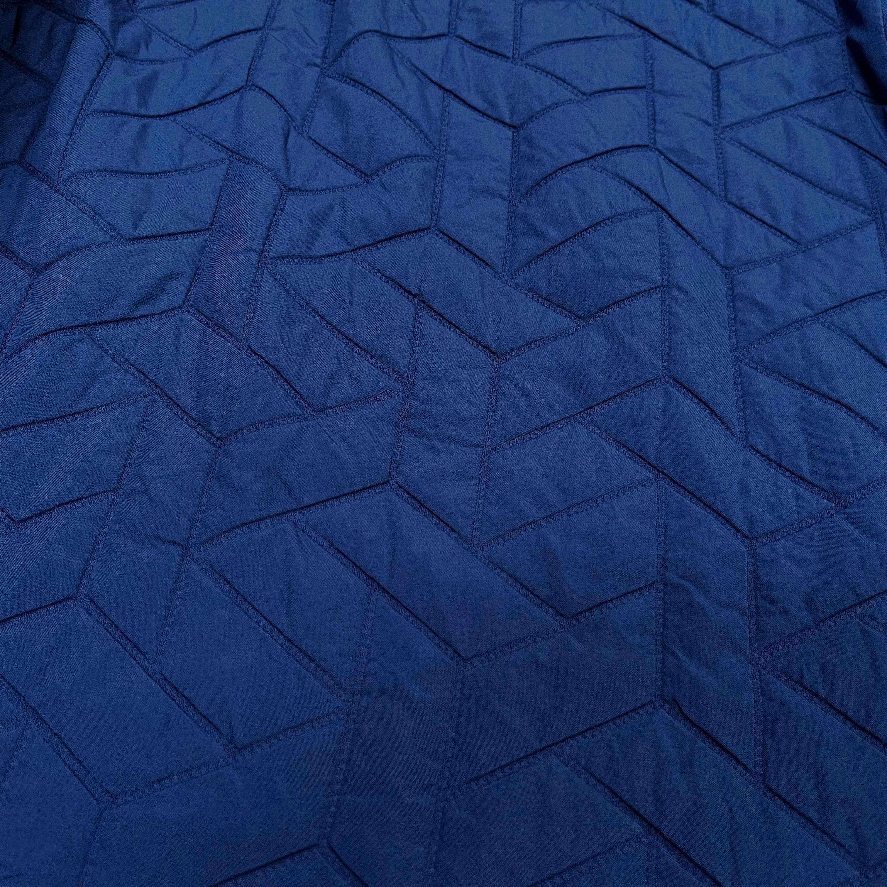 TISSU MATELASSÉ BLEU MOTIF RECTANGLE ENVERS DOUX - My Little Coupon