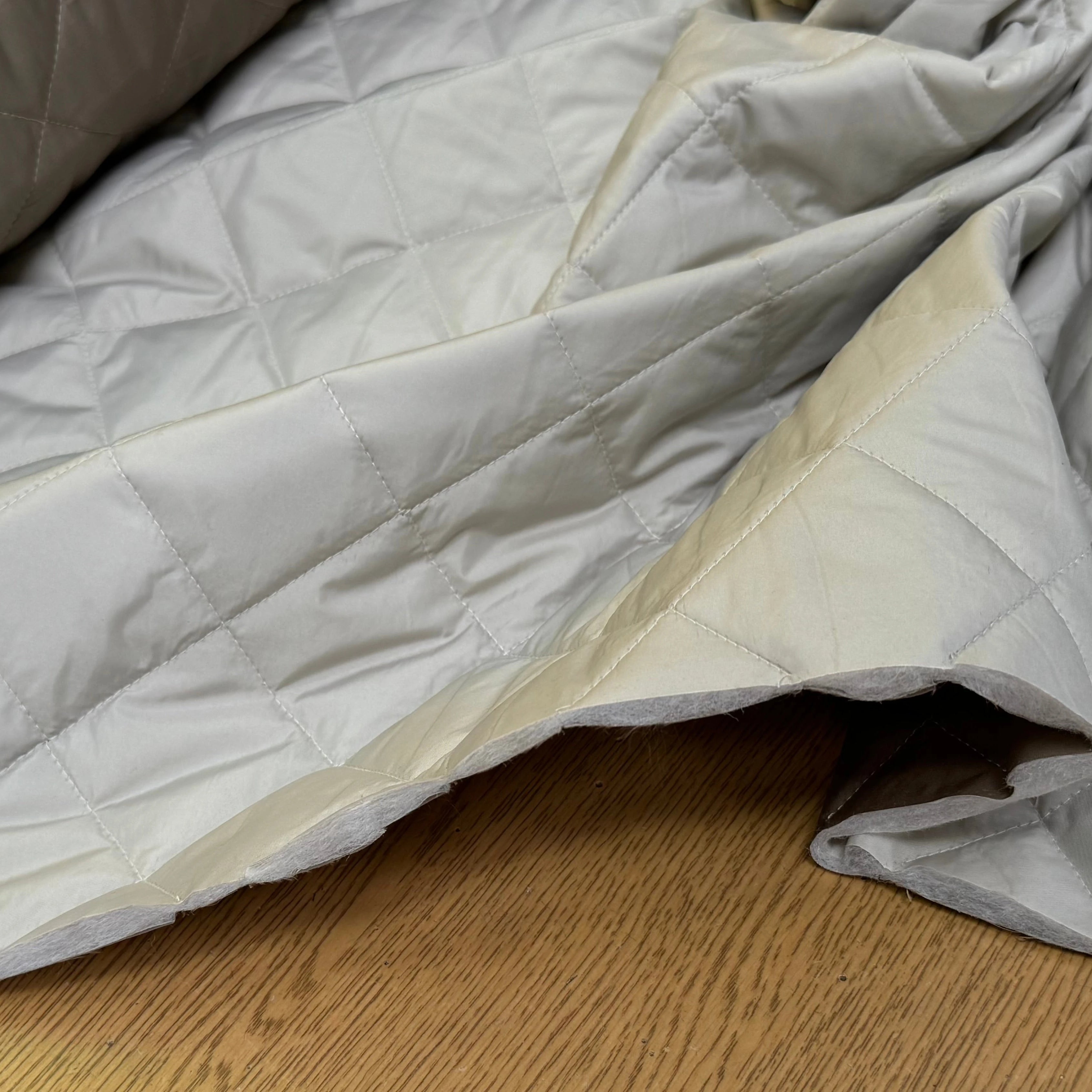 TISSU MATELASSÉ DEUX FACE DOUDOUNE GREIGE & STONE LOSANGE - My Little Coupon
