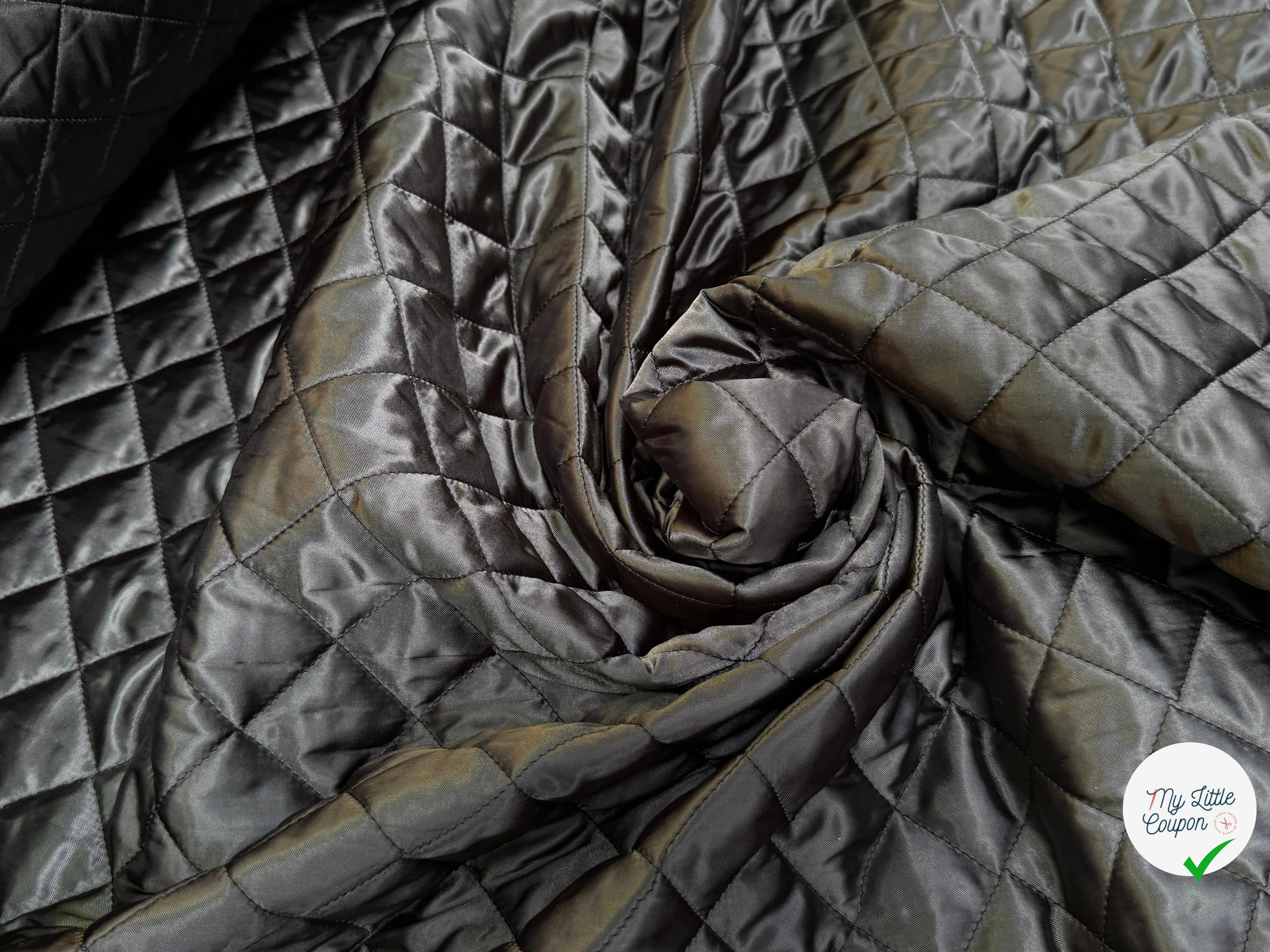 TISSU MATELASSÉ DOUBLE FACE DOUX NOIR - My Little Coupon