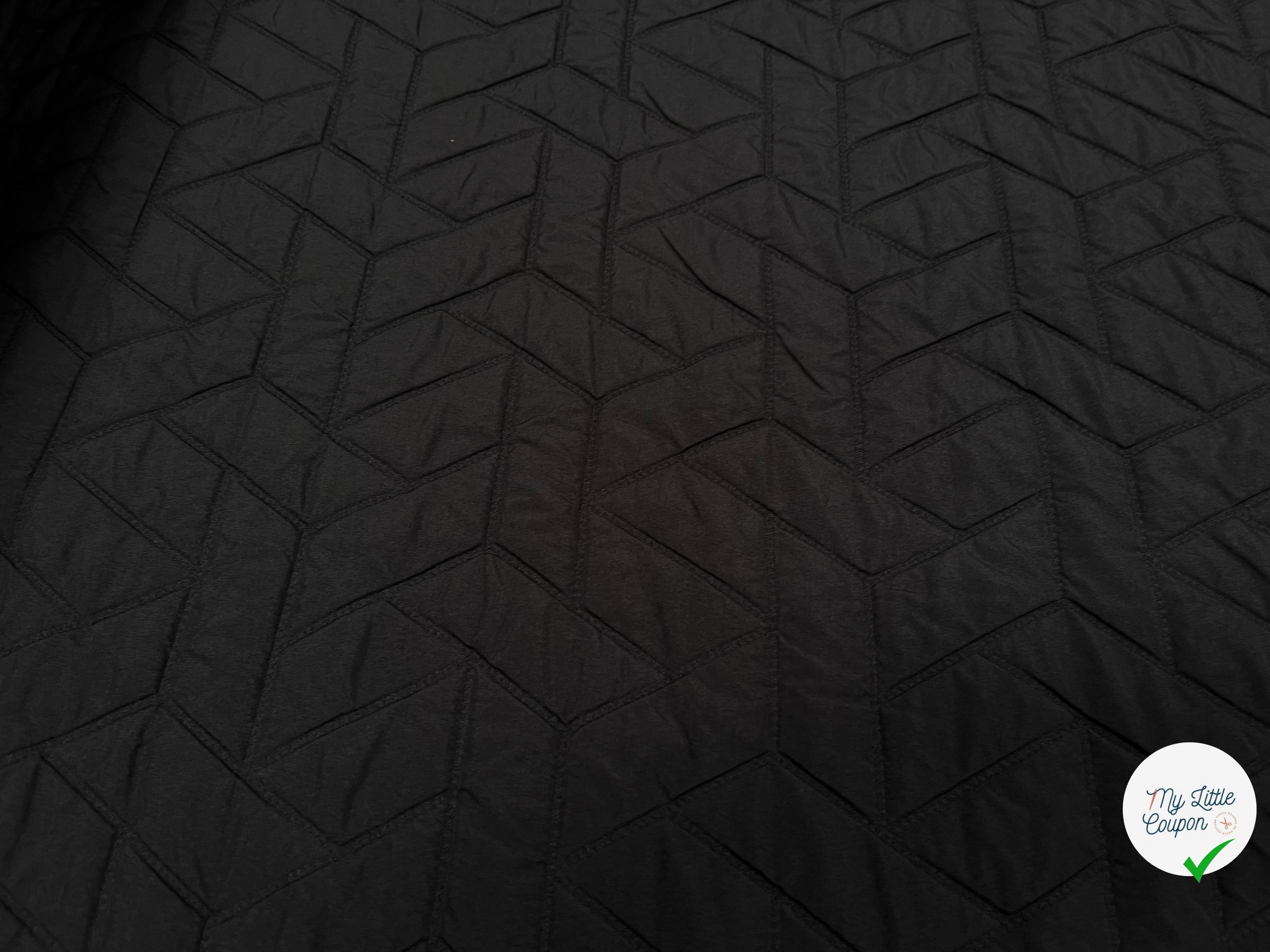 TISSU MATELASSÉ NOIR MOTIF RECTANGLE ENVERS DOUX - My Little Coupon