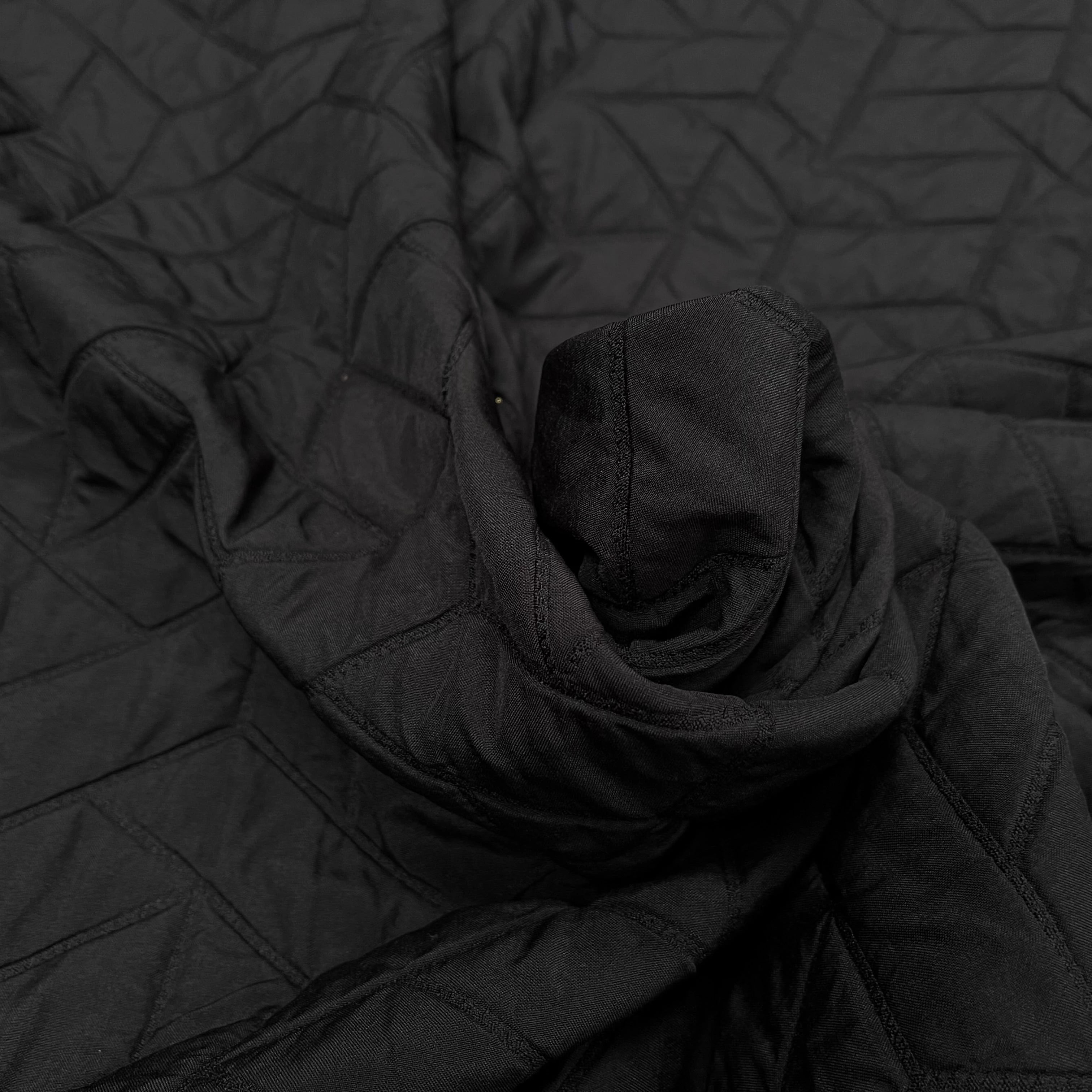 TISSU MATELASSÉ NOIR MOTIF RECTANGLE ENVERS DOUX - My Little Coupon