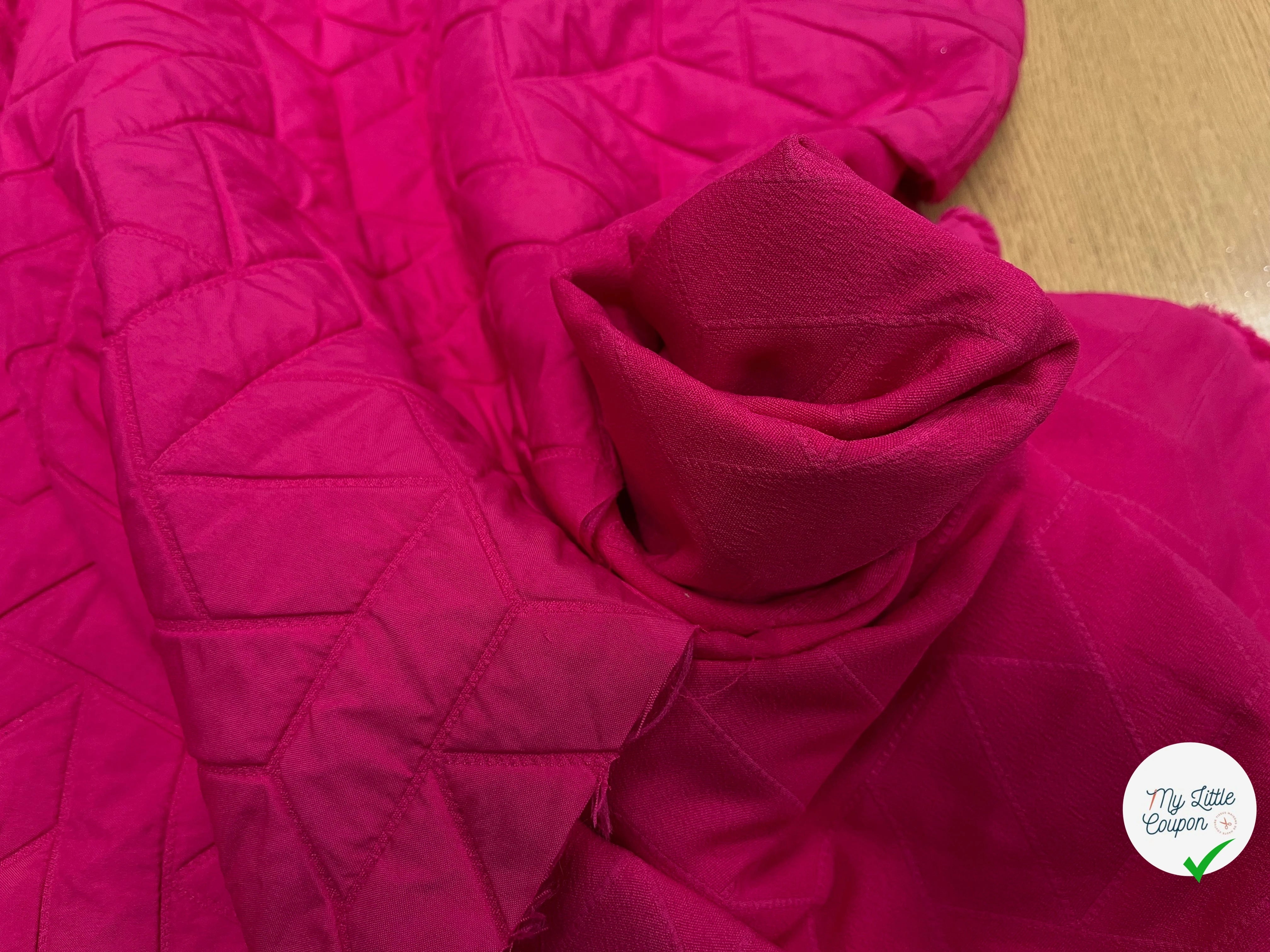 TISSU MATELASSÉ ROSE MOTIF RECTANGLE ENVERS DOUX - My Little Coupon