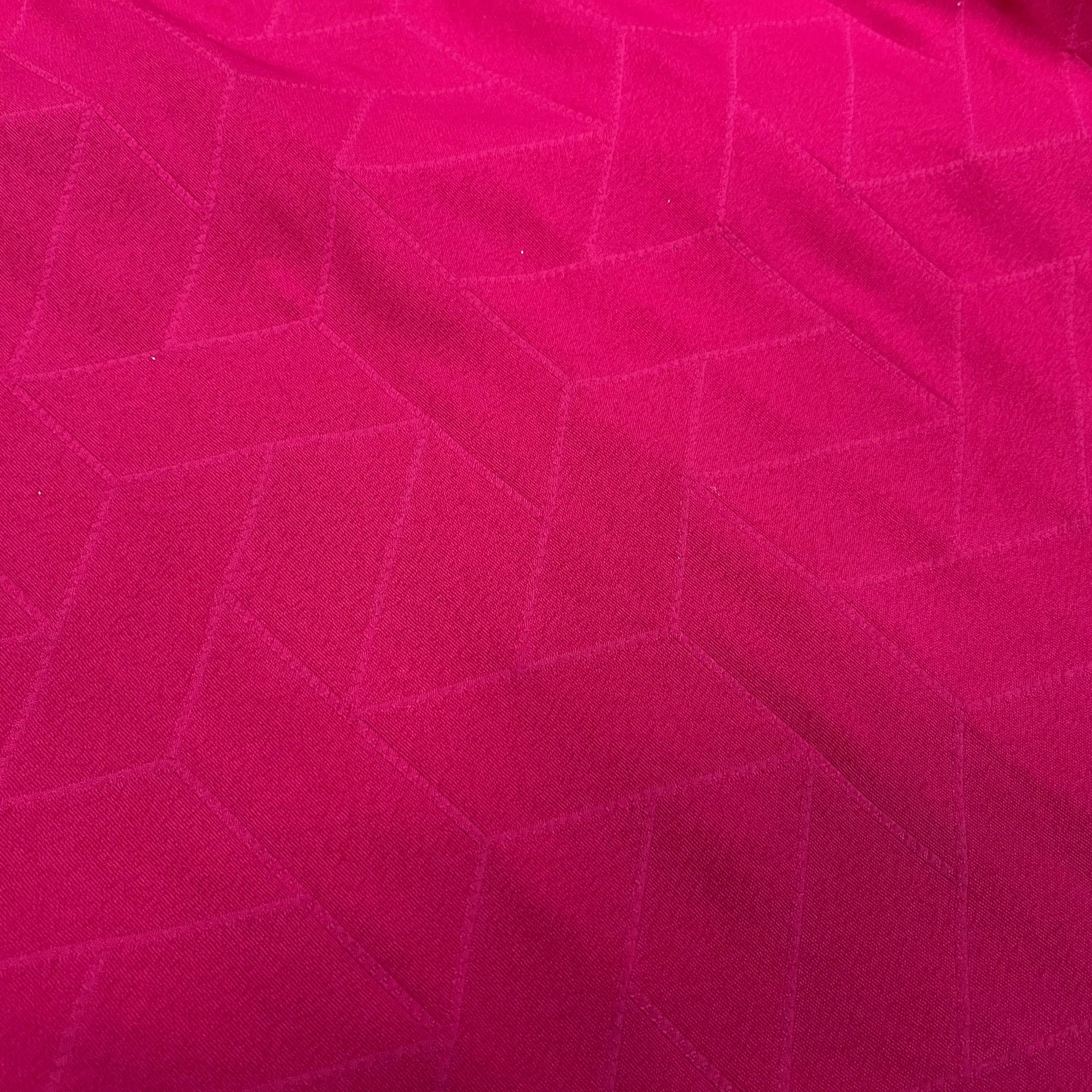 TISSU MATELASSÉ ROSE MOTIF RECTANGLE ENVERS DOUX - My Little Coupon