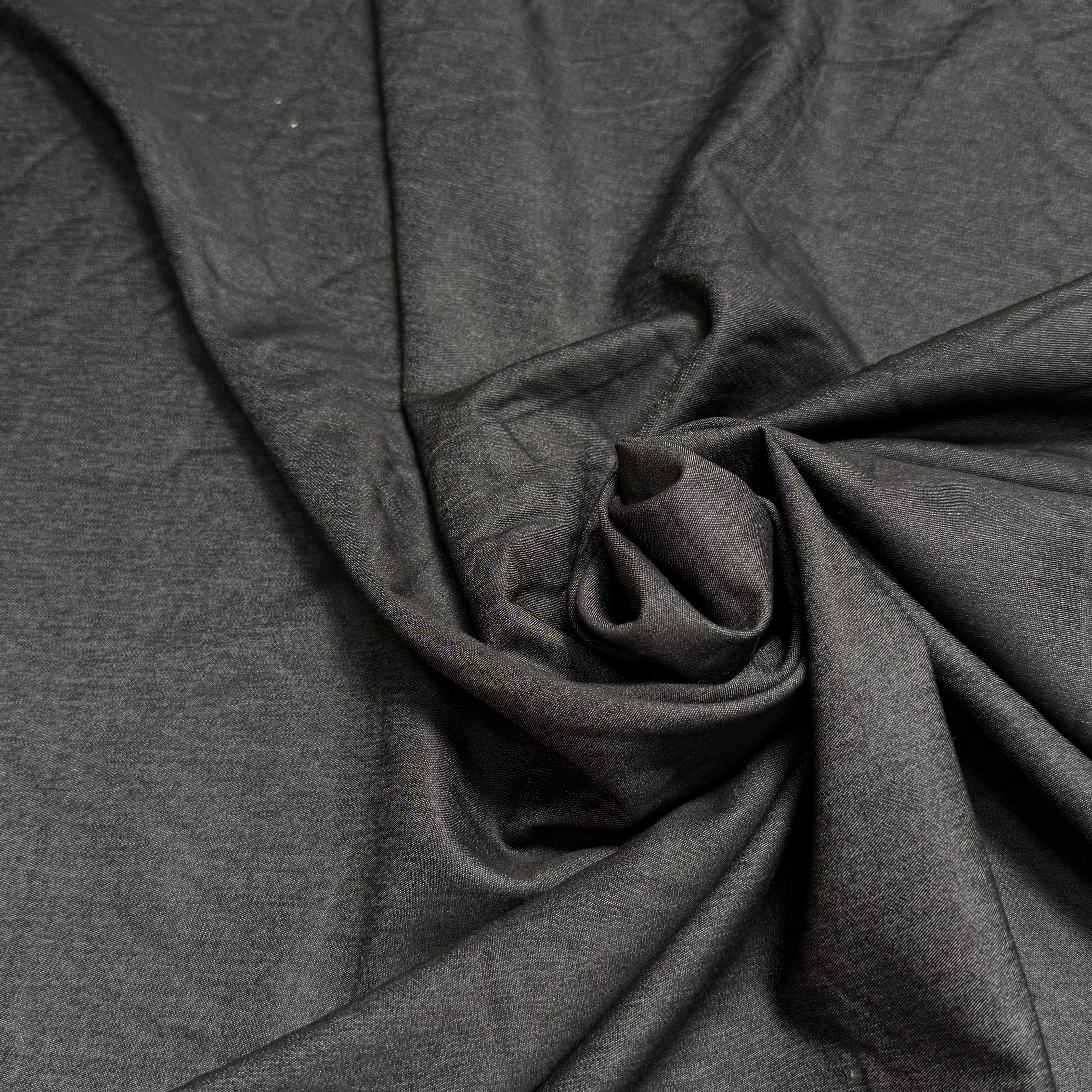 TISSU POLYVISCOSE FLUIDE SATINÉ GRIS ESPRIT DENIM - My Little Coupon