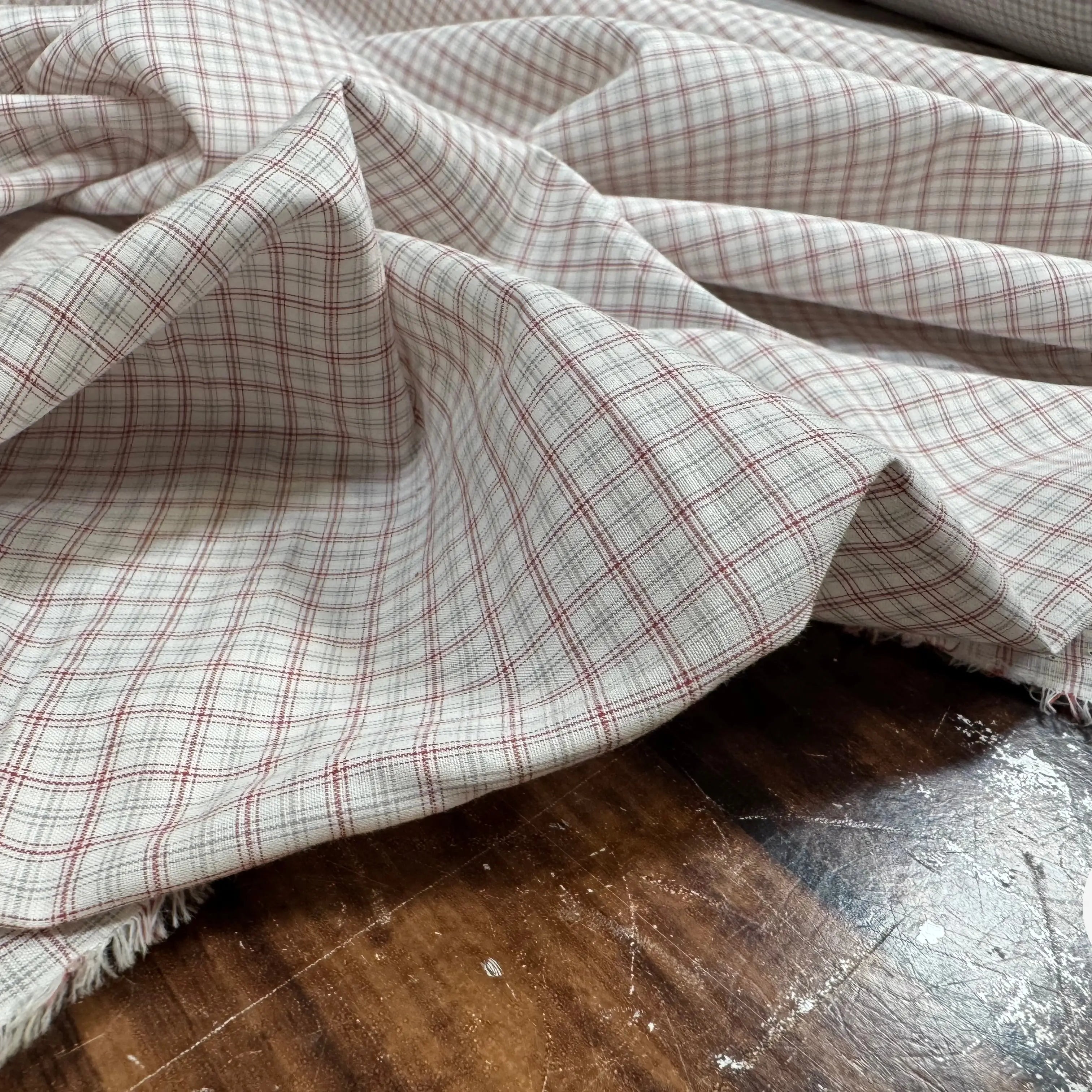 TISSU POPELINE CARREAUX ROUGE MOYEN - My Little Coupon