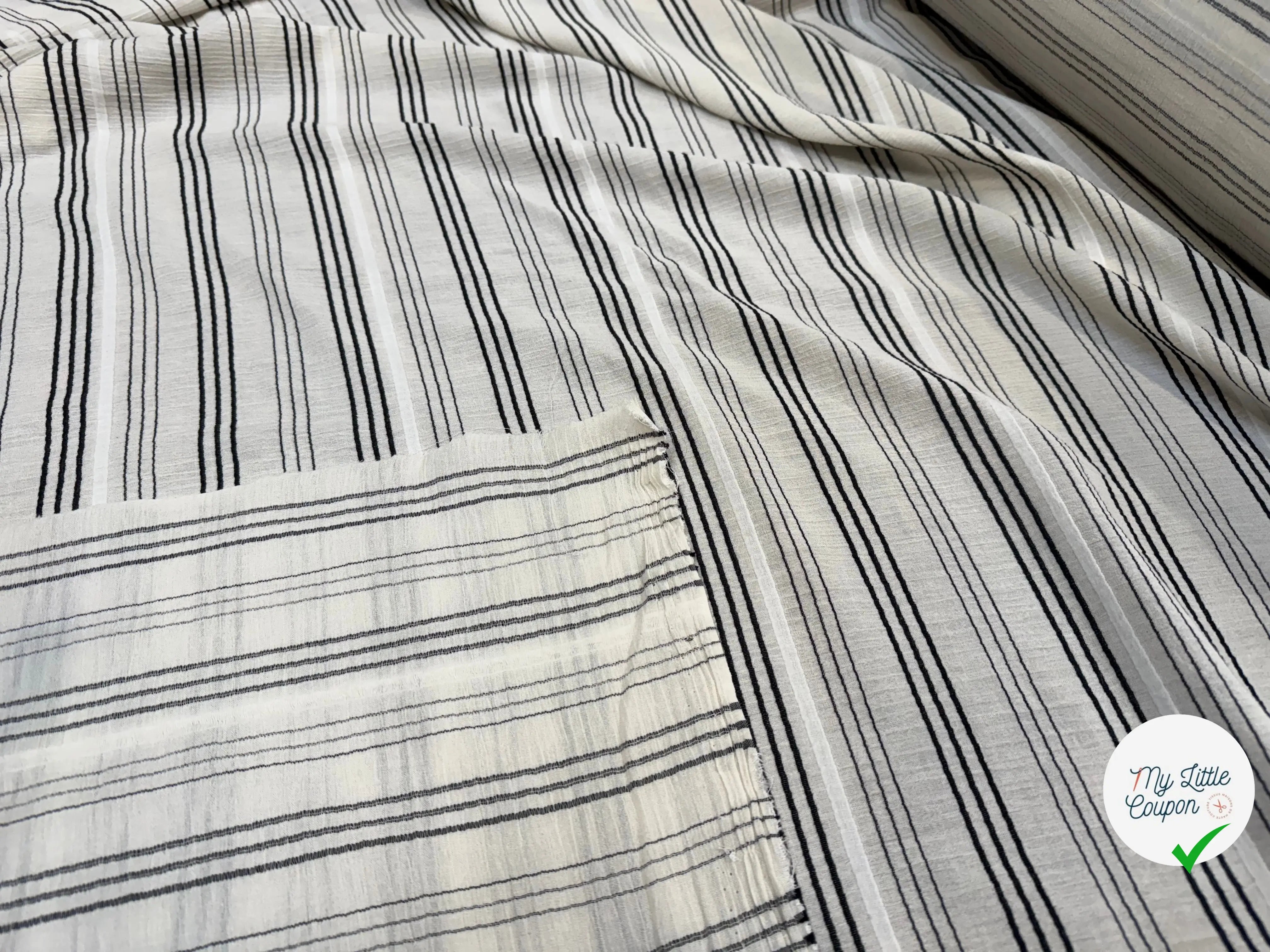 TISSU RAYÉ ECRU NOIR 56% COTON BIO 44% VISCOSE - My Little Coupon