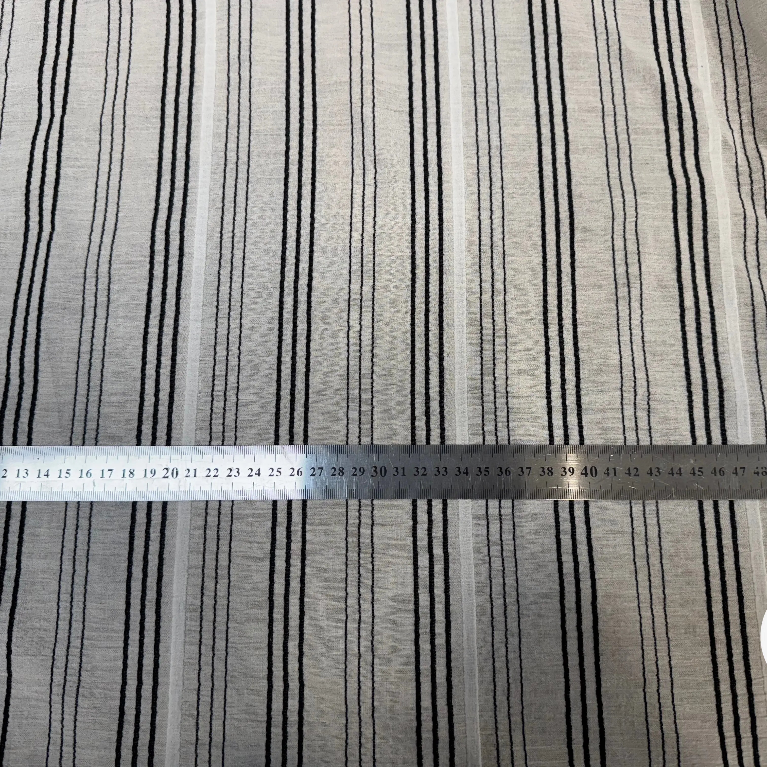 TISSU RAYÉ ECRU NOIR 56% COTON BIO 44% VISCOSE - My Little Coupon