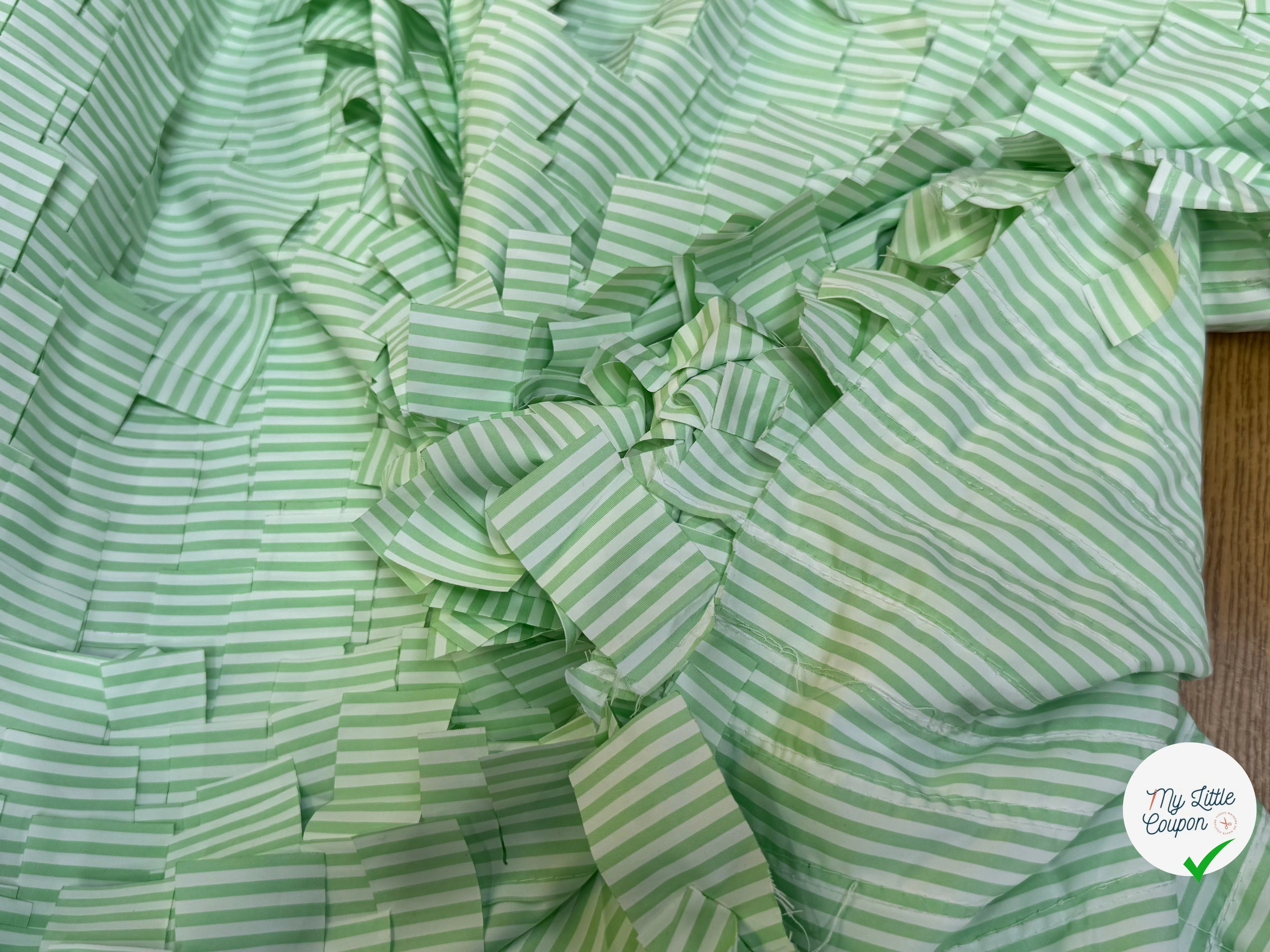 TISSU RAYURES FILS COUPÉS VERT VENITIAN TRÈS TRAVAILLÉ - My Little Coupon