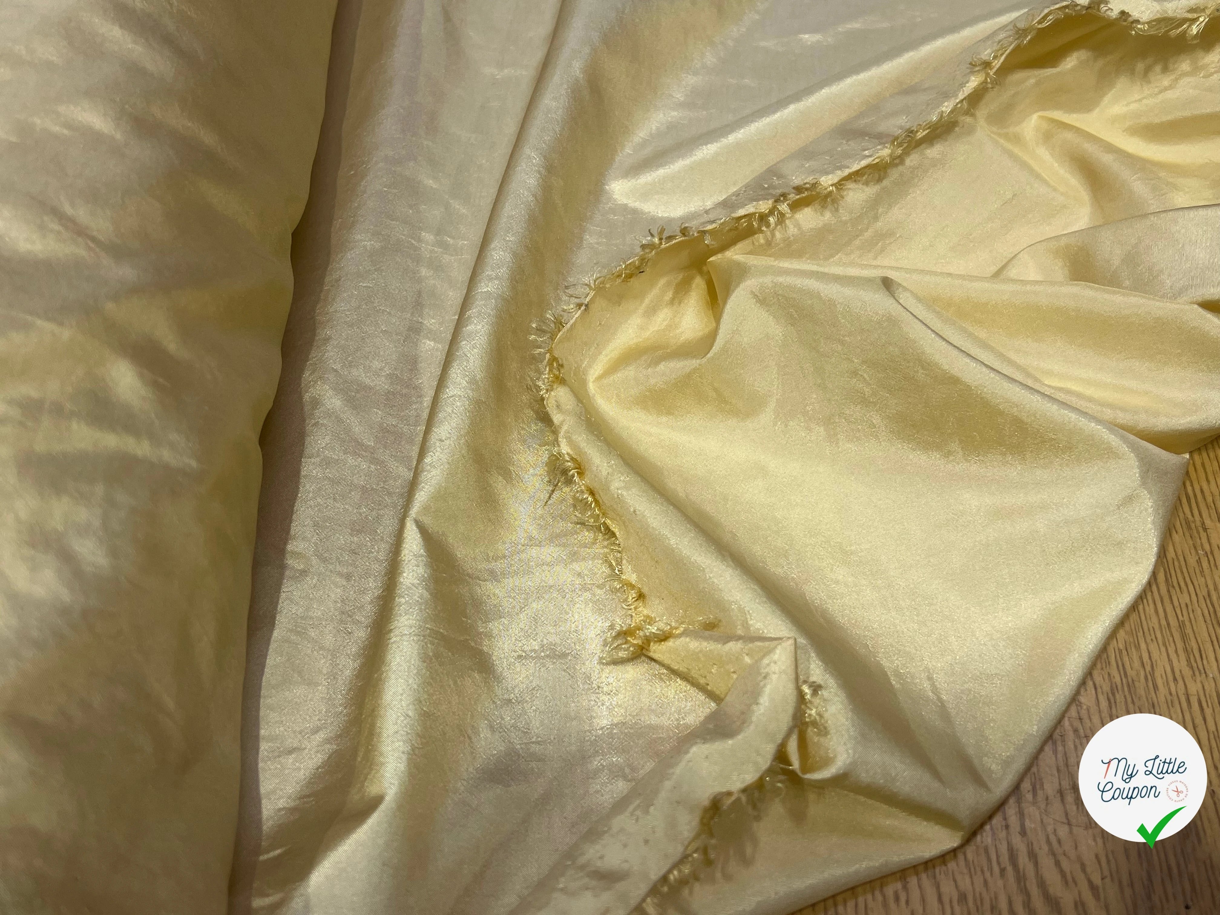 TISSU SATINÉ JAUNE VANILLE - My Little Coupon