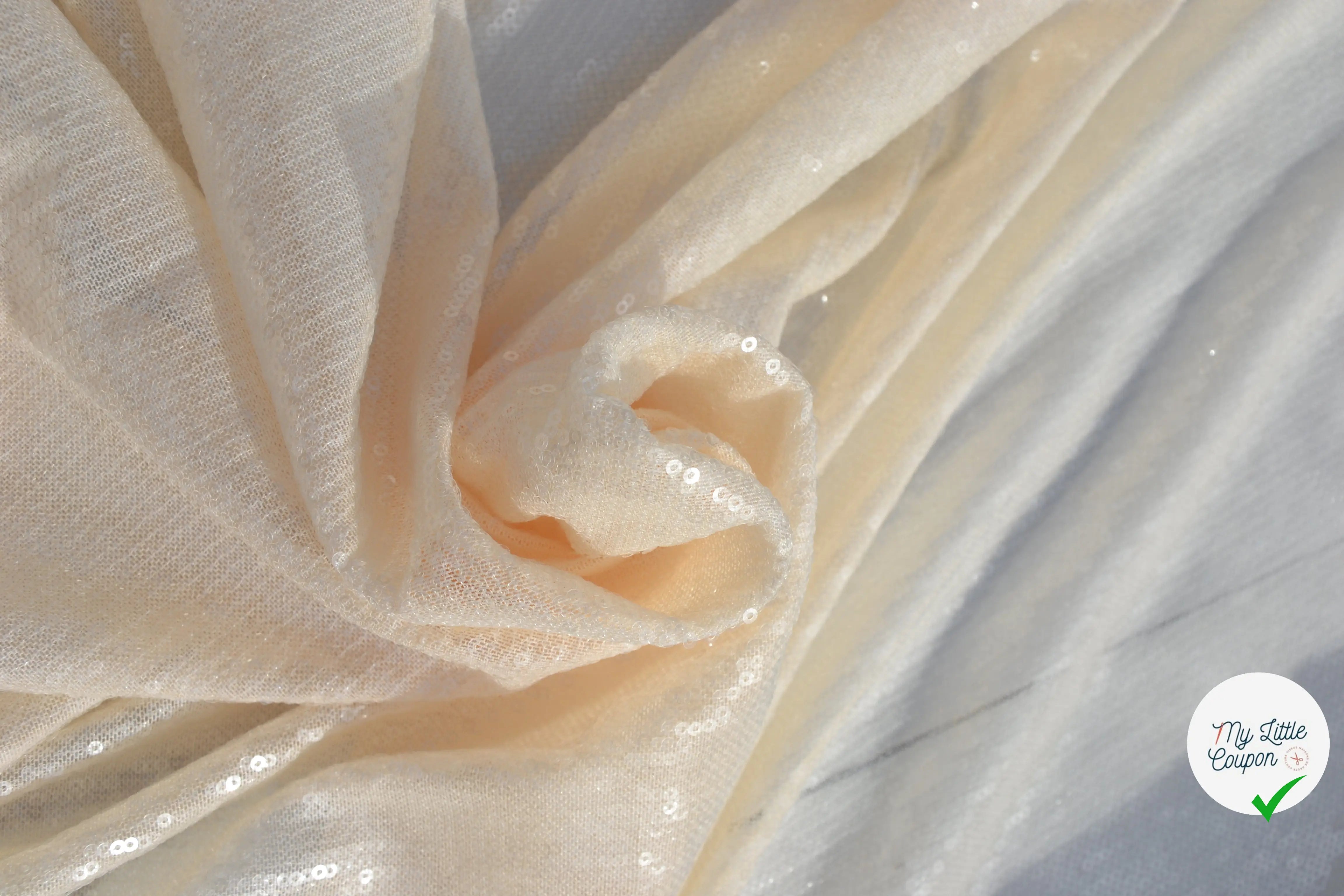 TISSU SEQUIN HAUTE COUTURE JAUNE CLAIR MSO