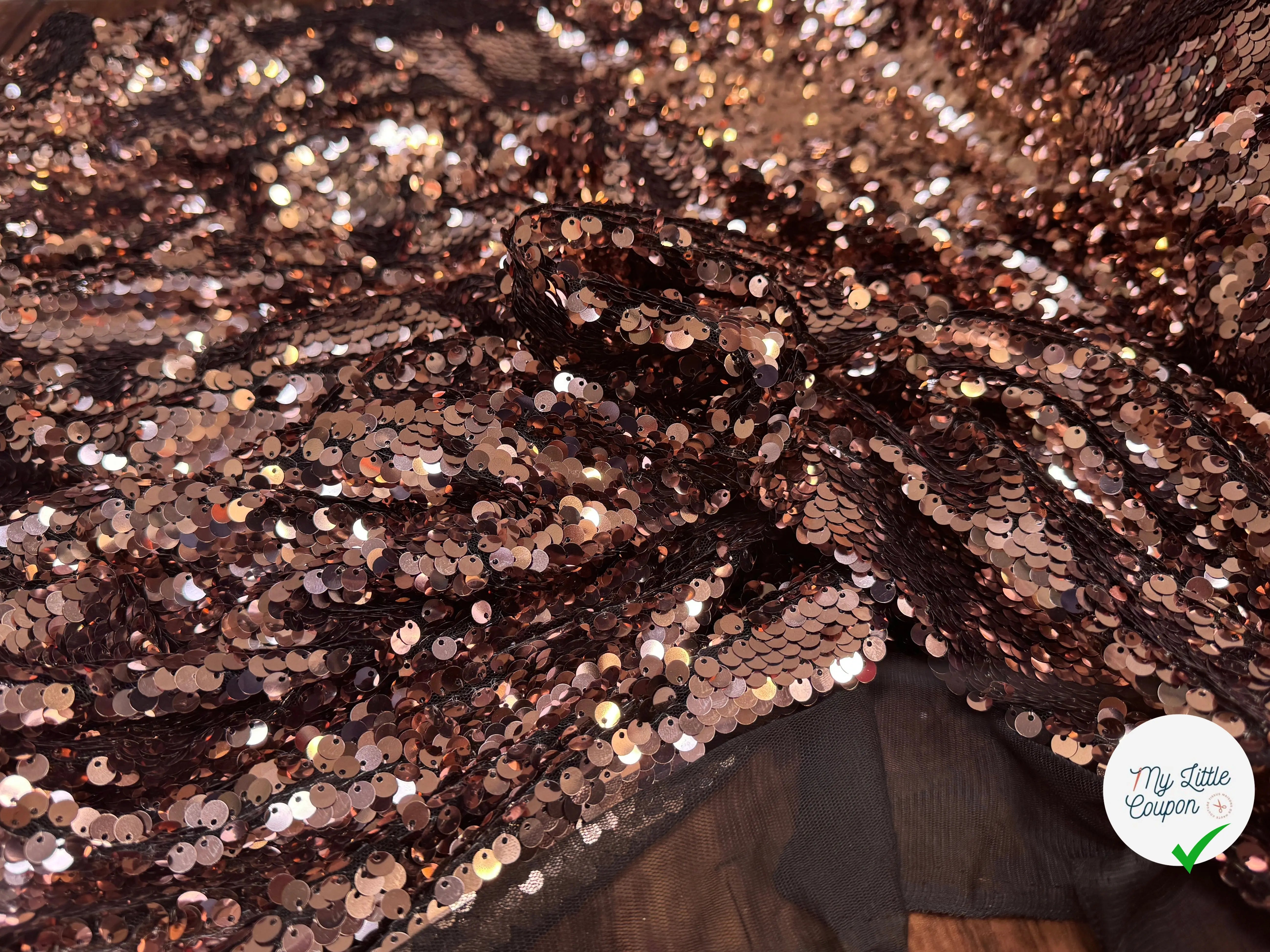 TISSU SEQUIN PAILLETTES SUR TULLE CUIVRE - My Little Coupon