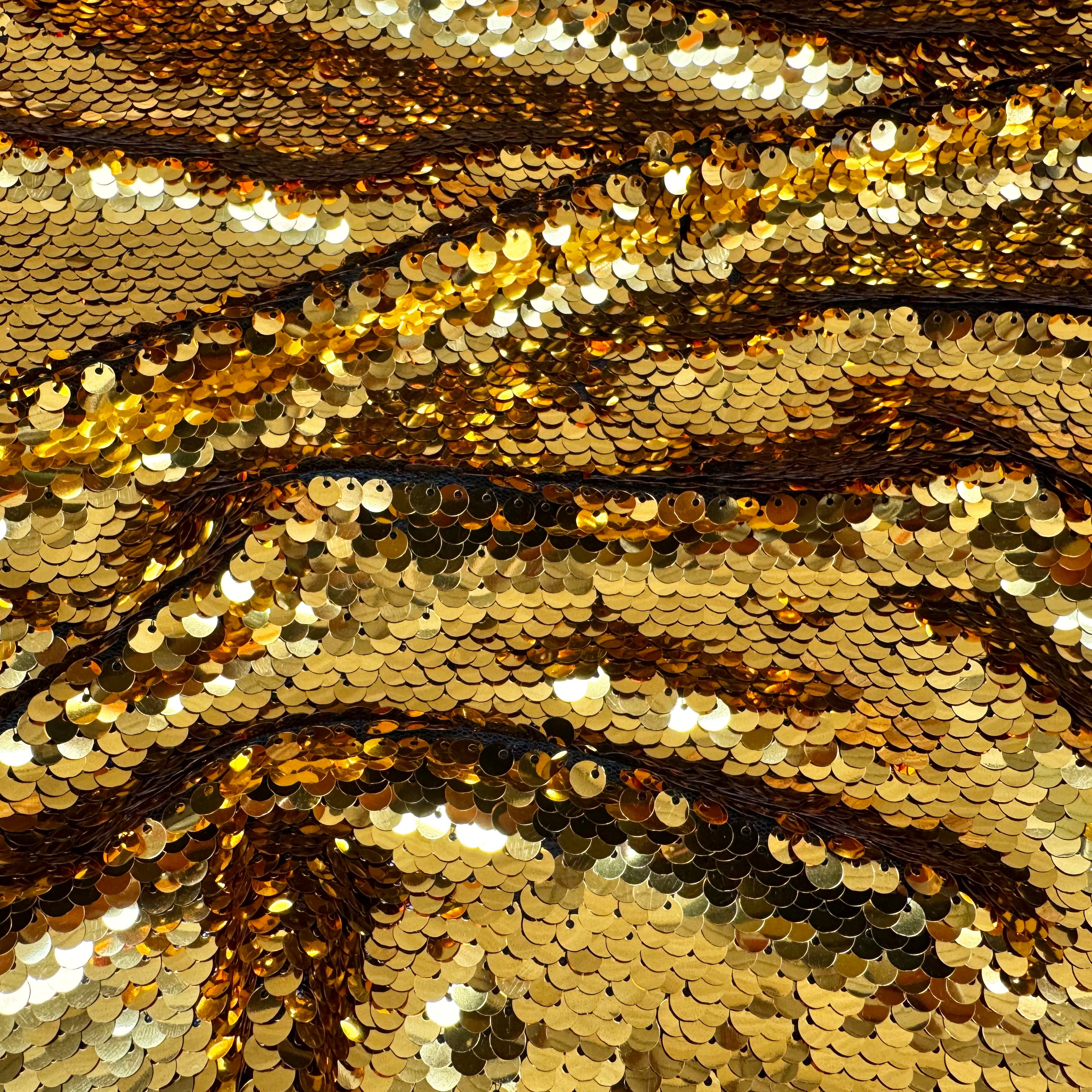 TISSU SEQUIN PAILLETTES SUR TULLE GOLD - My Little Coupon