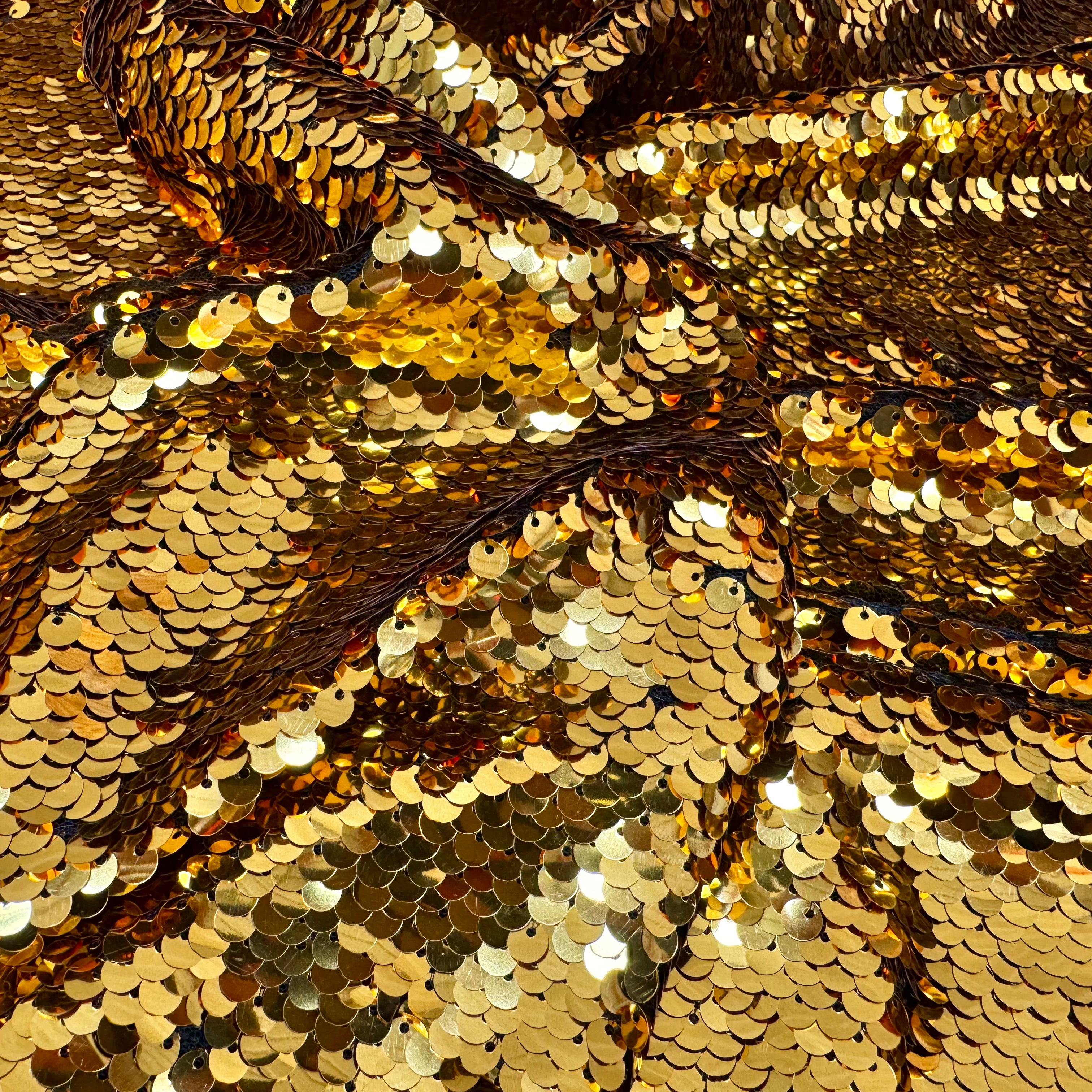 TISSU SEQUIN PAILLETTES SUR TULLE GOLD - My Little Coupon