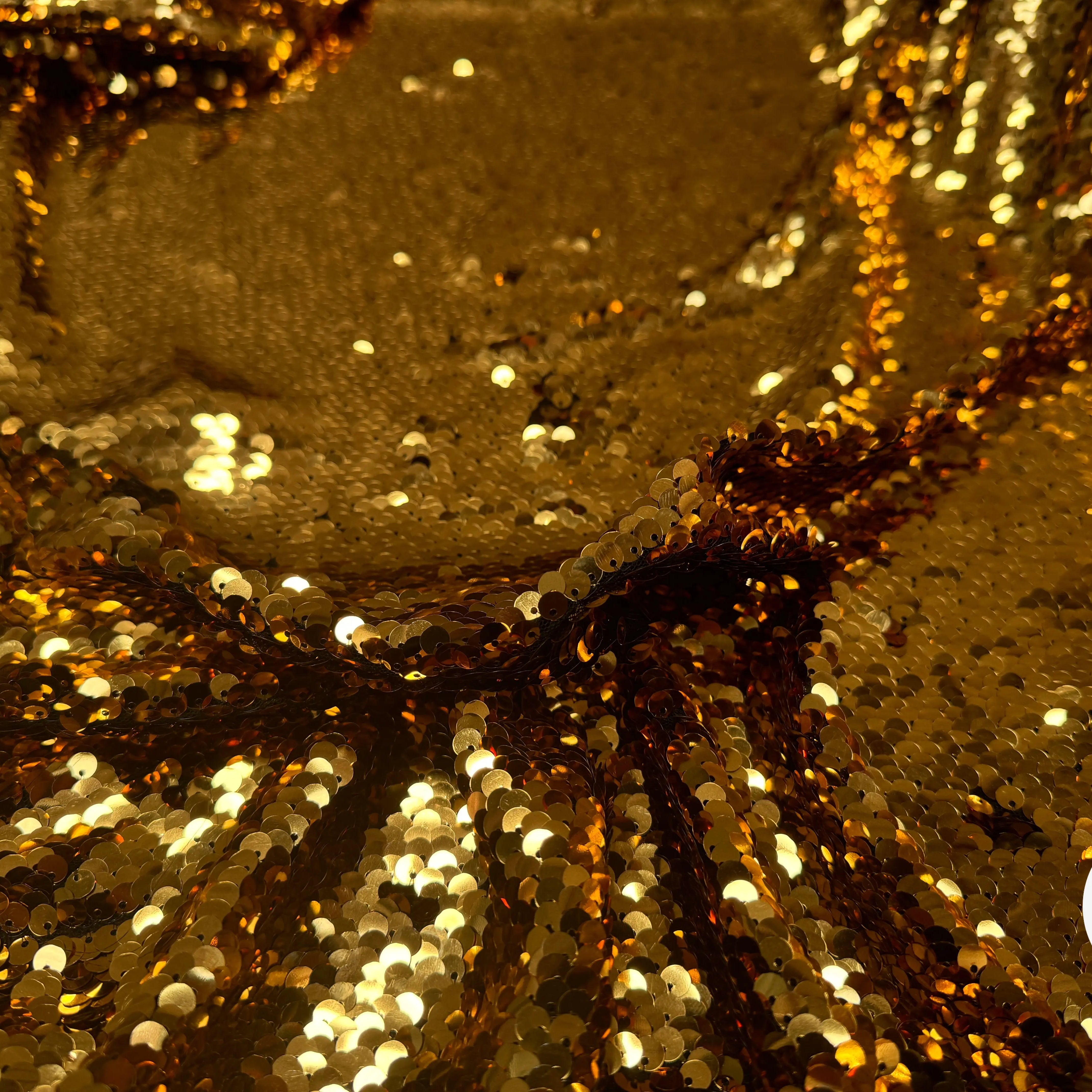 TISSU SEQUIN PAILLETTES SUR TULLE GOLD - My Little Coupon