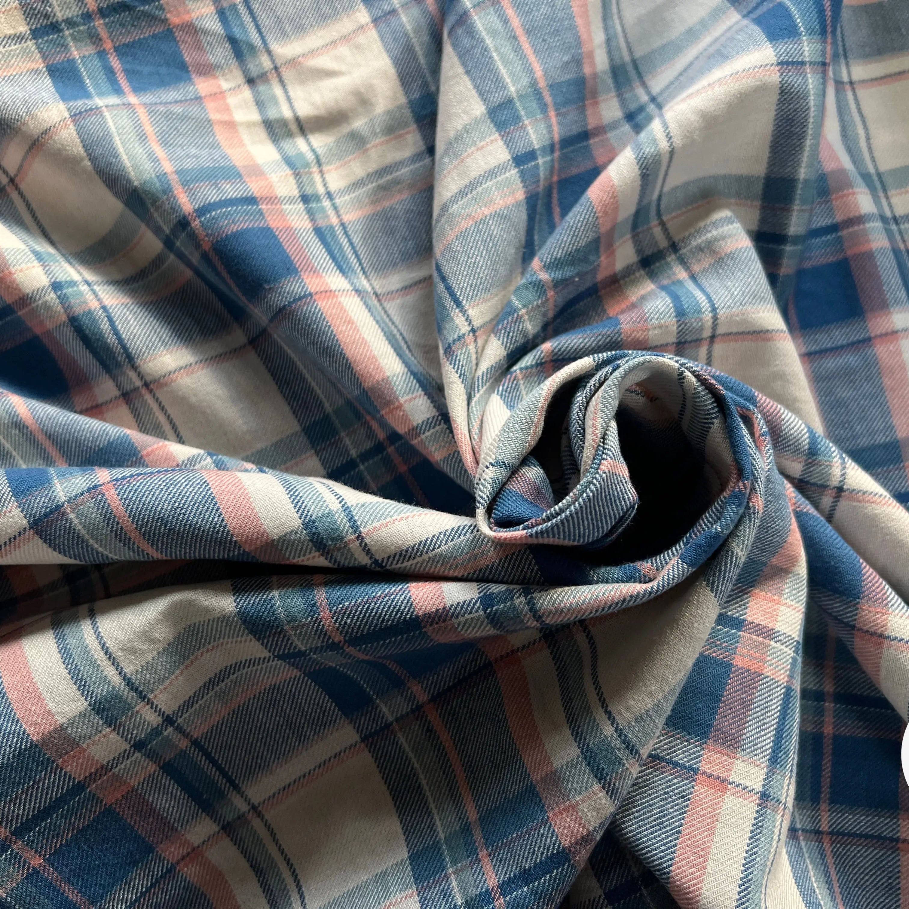 TISSU SERGÉ COTON CHEMISE ÉPAISSE CANADIAN STYLE - My Little Coupon